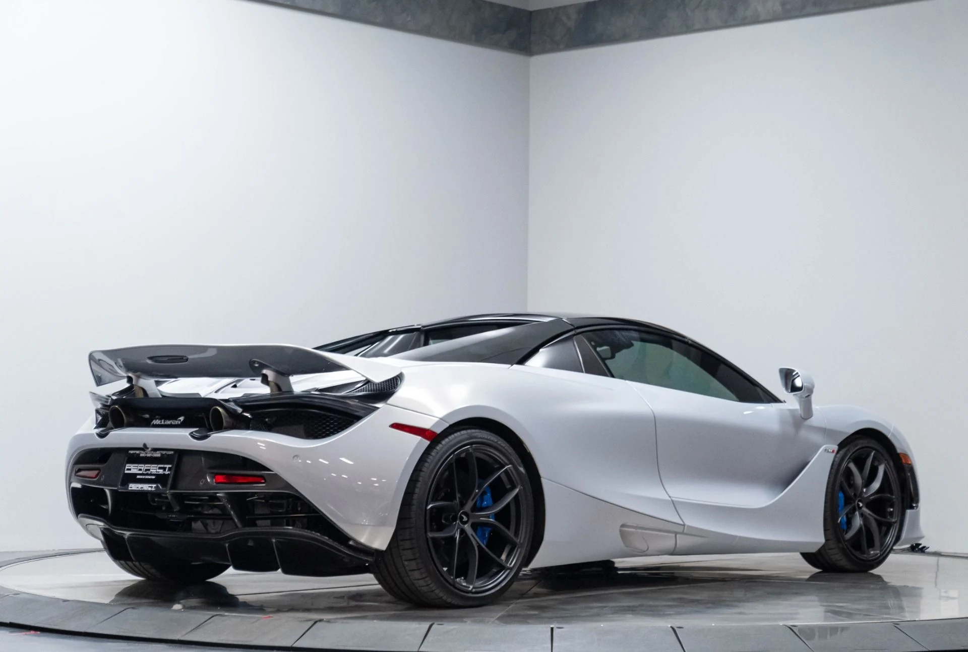 mph019_1071009083_Used_2020_Mc_Laren_720_S_Luxury_1783456114_36cdef5dc4