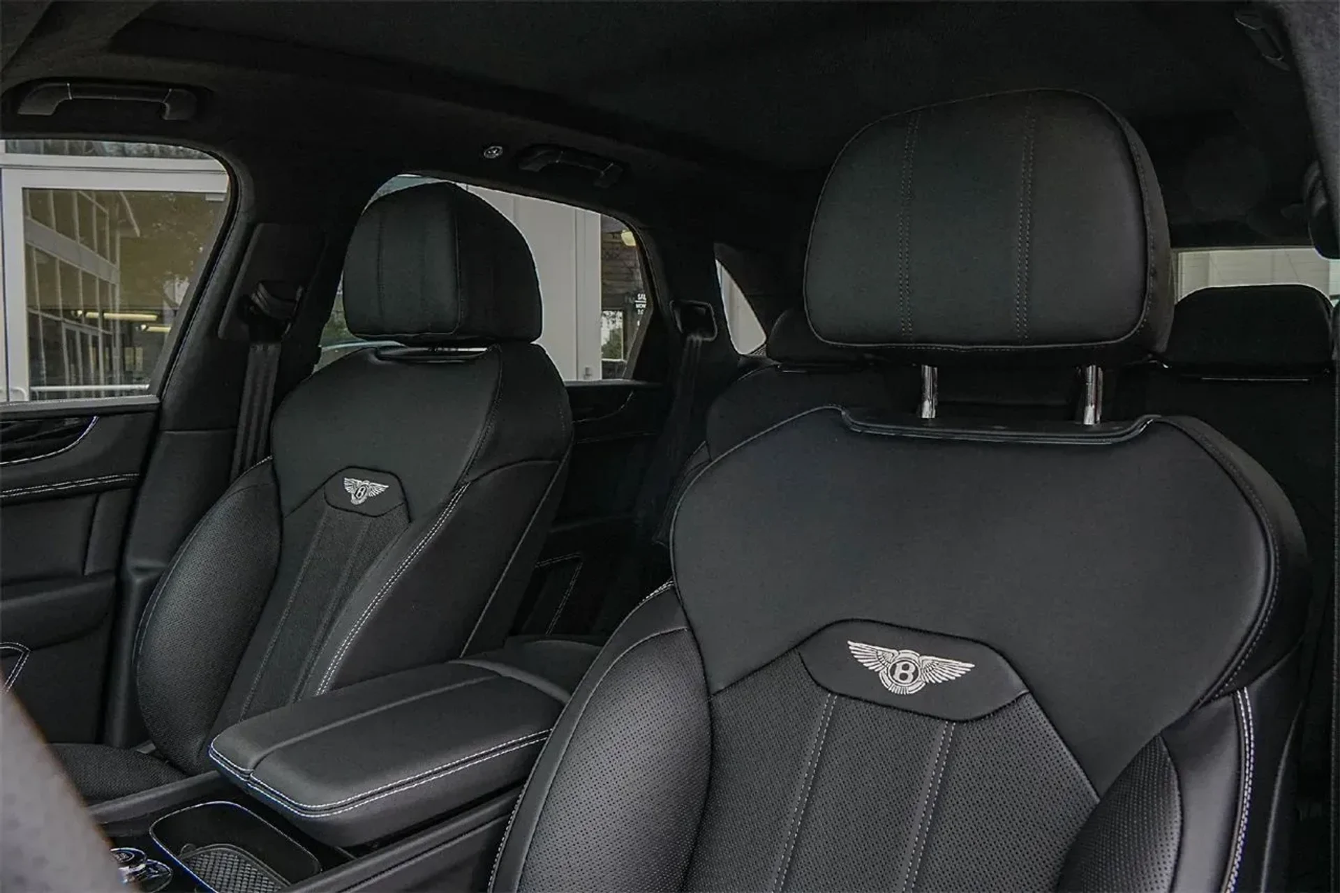 mph019_1074275324_dd40262b06854a72817c308e4062d534_e17d10f756