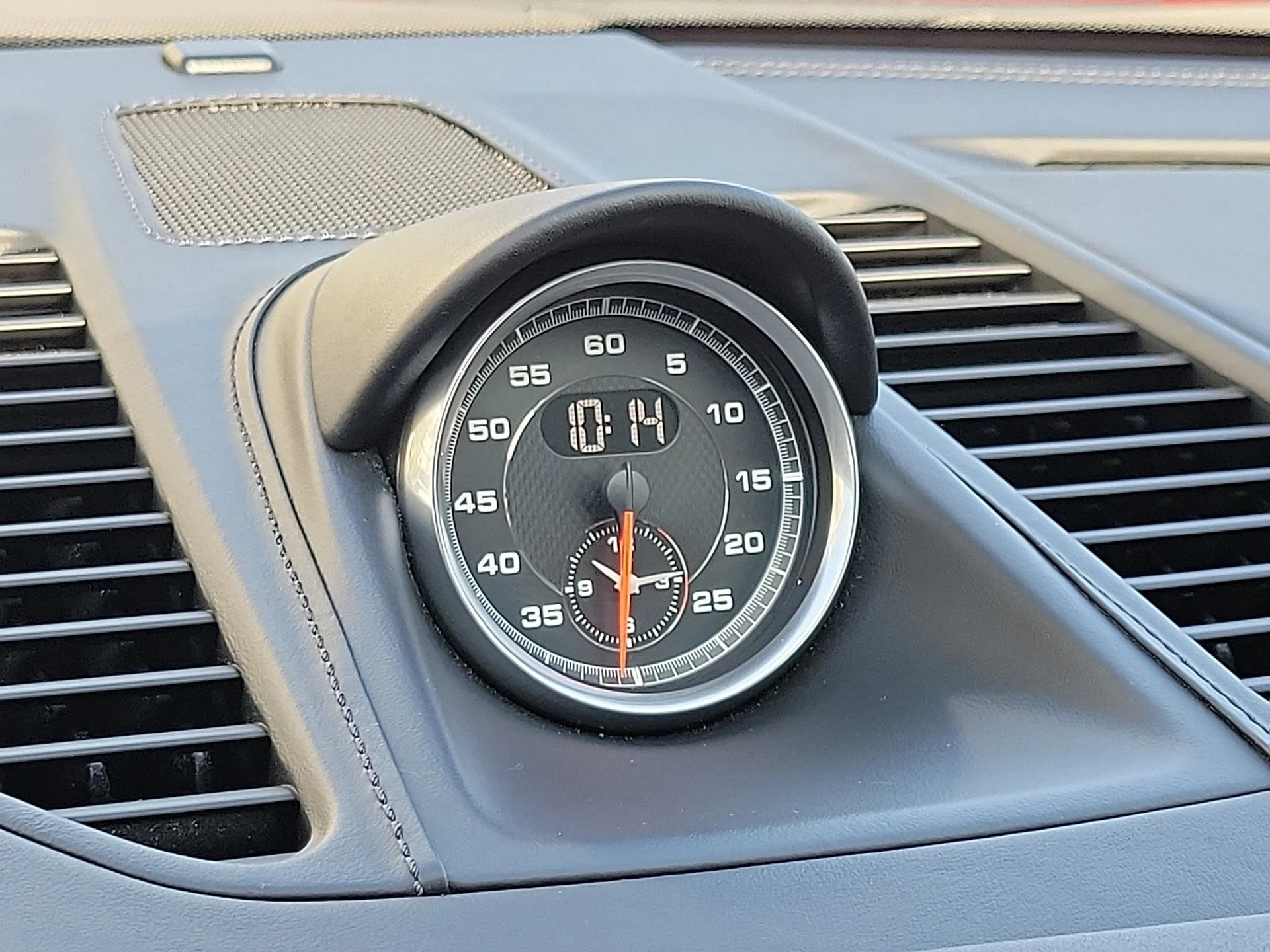 mph019_107537012_76675732a7ddd7c9404ff9c14a02f0bd_4a9cfc61a0