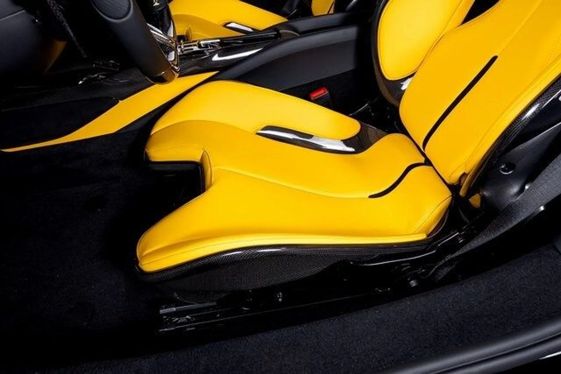 mph019_1075462500_39f341f072bb4a67215a2fe9bdd26d35x_d50653aecd