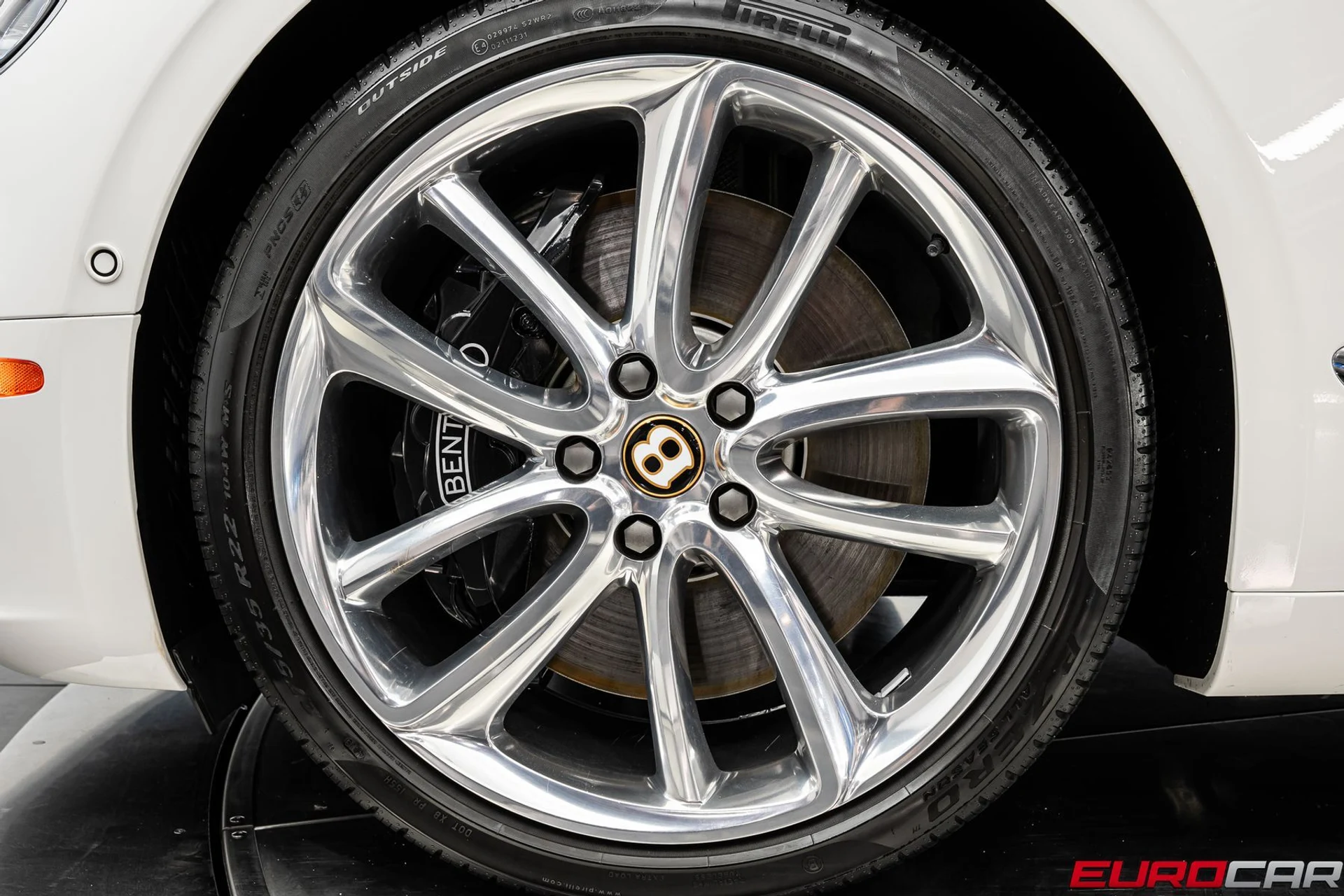 mph019_1086633076_1e9b120d_1f07_4d6a_aff3_3aade2418953_2bf87b5731