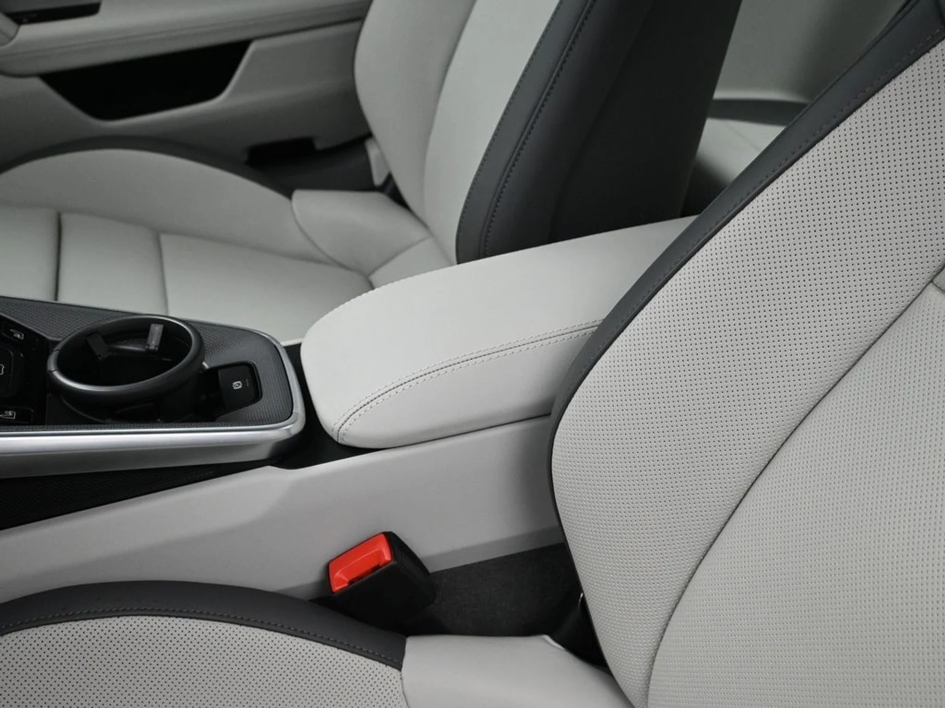 mph019_108875420_49bec0b20b1486e33bd655044b2760d9x_65122d0e89