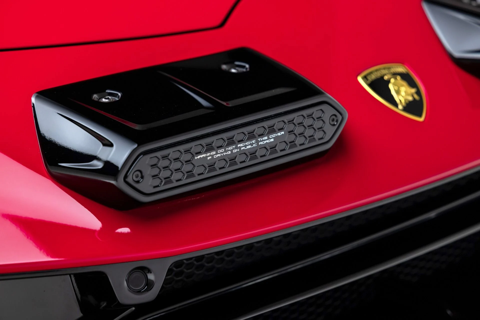 mph019_1093559516_Used_2024_Lamborghini_Huracan_Sterrato_1765391926_734ed33cb9