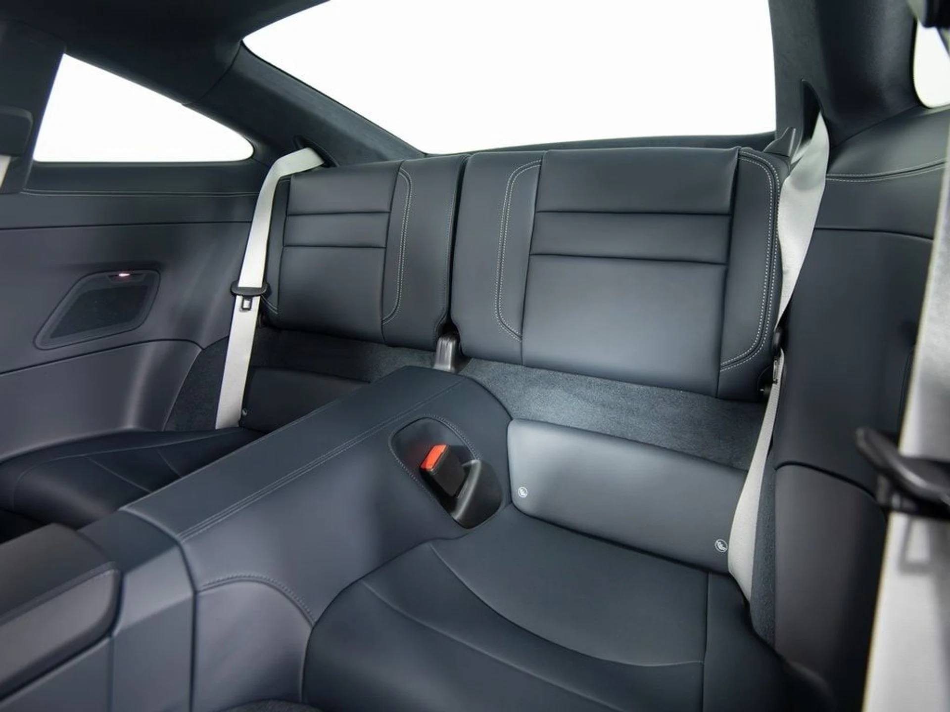 mph019_1109708899_61f6b156ef50eb894bfb7343434b73ffx_c3e0a65dbf