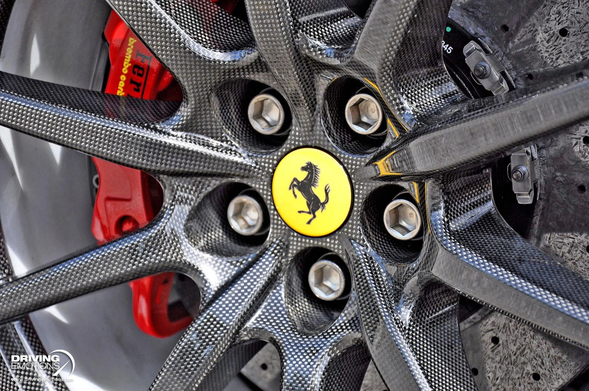 mph019_1110404805_860_p20_l_df26f5851e