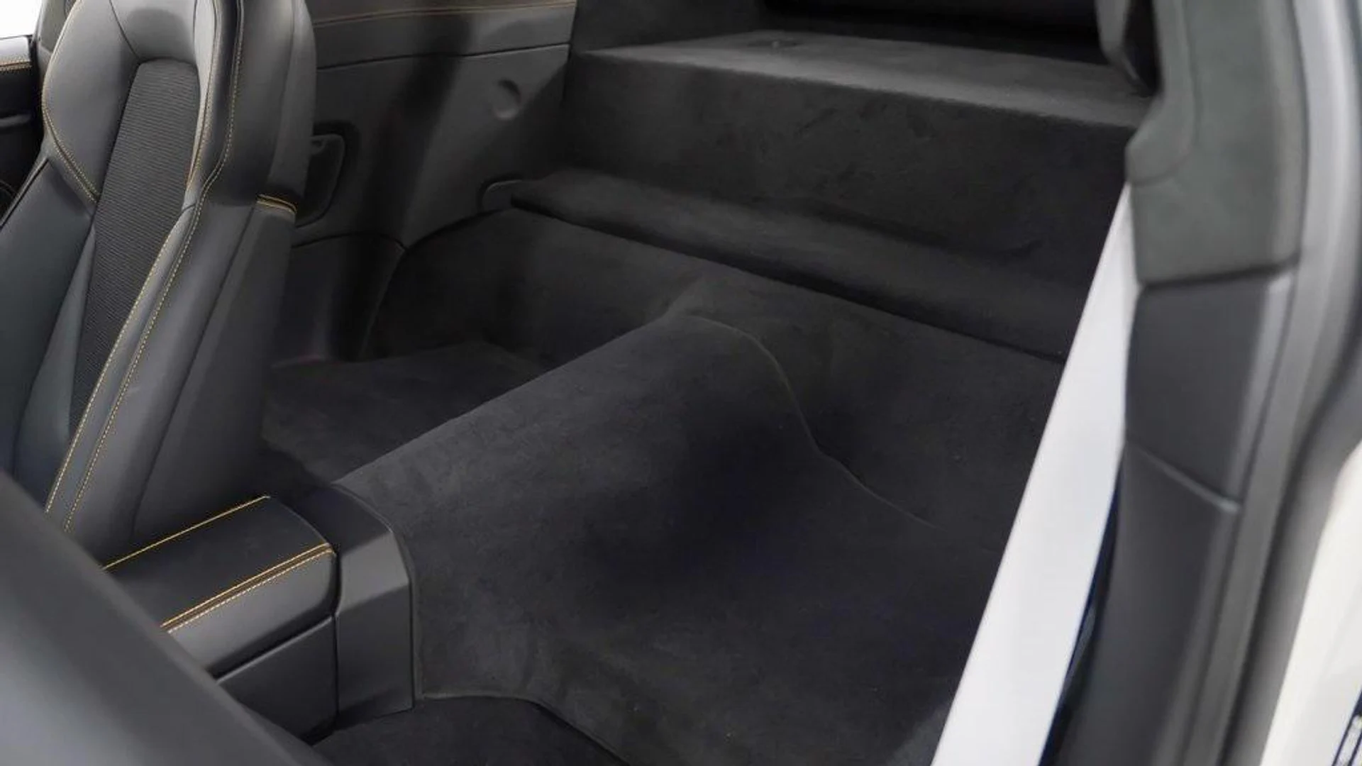 mph019_1124962171_L3e_ECX_Izo_ZG_N6_T5sazn_H7j_k_Q_d46c3d95ec