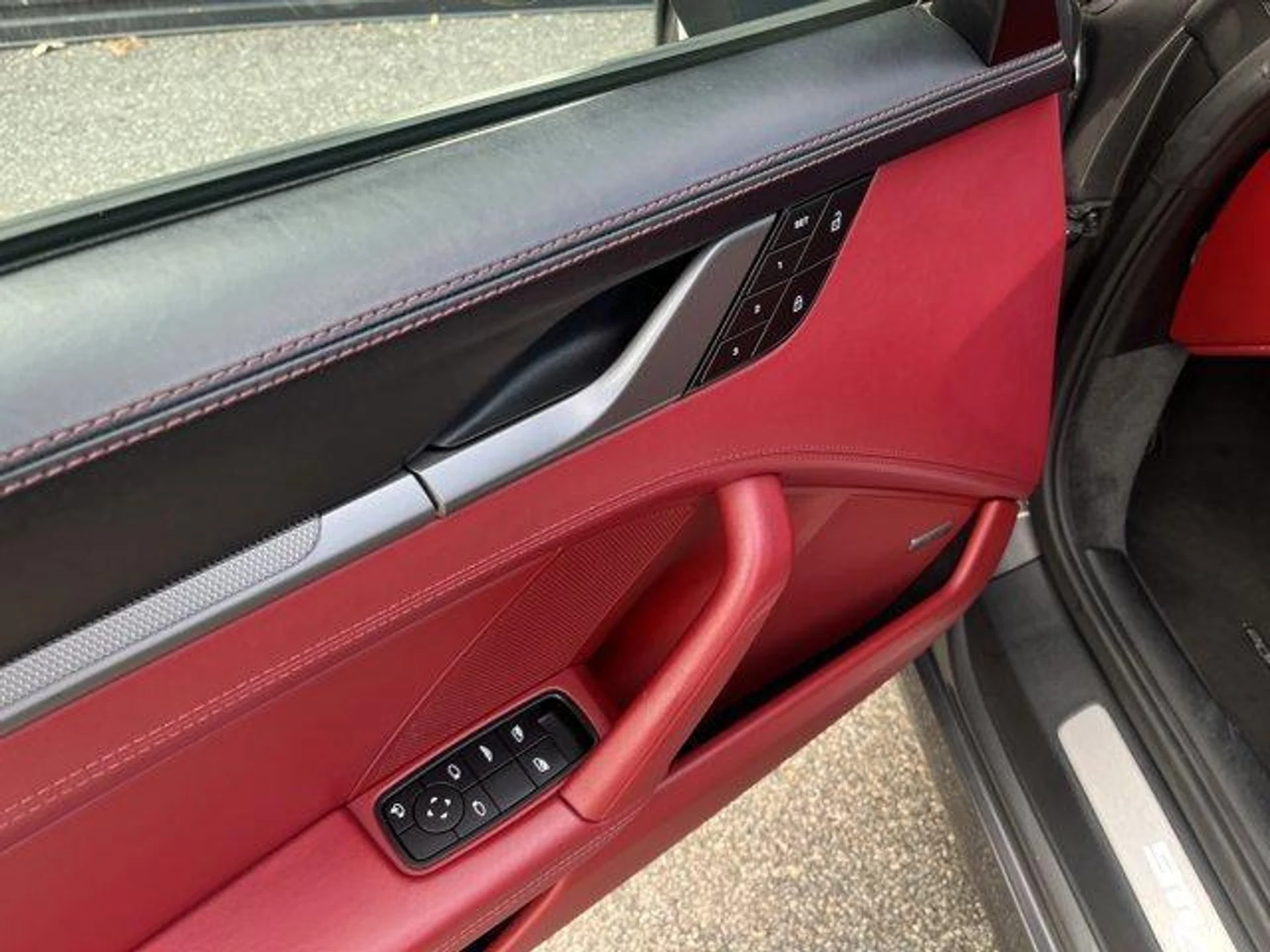 mph019_1127359206_1_6_Vzcwe_Ytzvv_L_Dw_F_Rclev_Oeulw_39197ba8fe