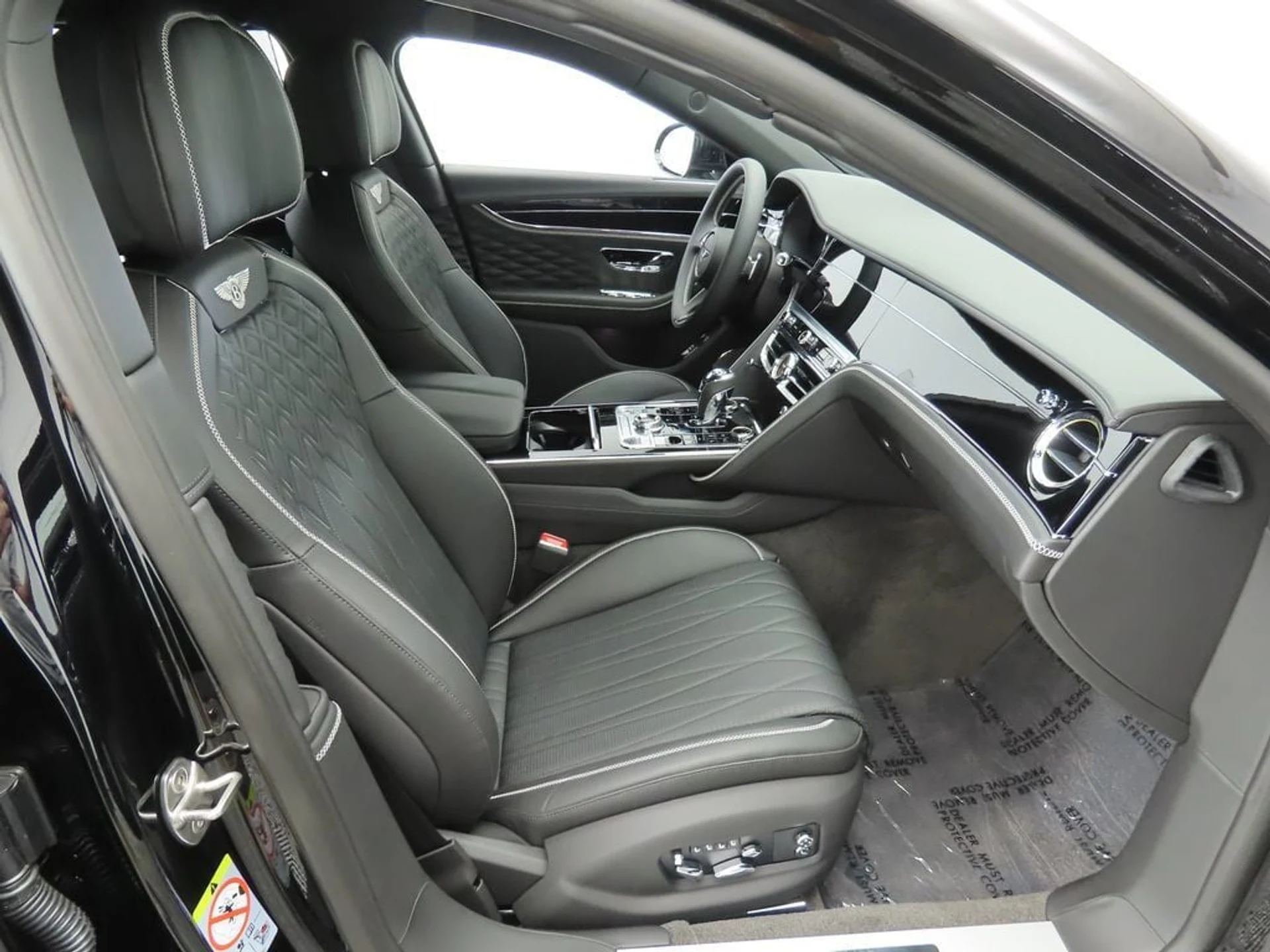 mph019_1136009262_used_2022_bentley_flying_spur_w12sedan_8119_22917099_20_1024_e44c85f7df