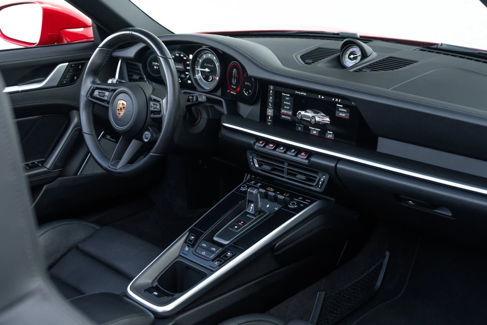 mph019_1136624506_Used_2021_Porsche_911_Turbo_S_Cabriolet_1765565063_5de18d6da4