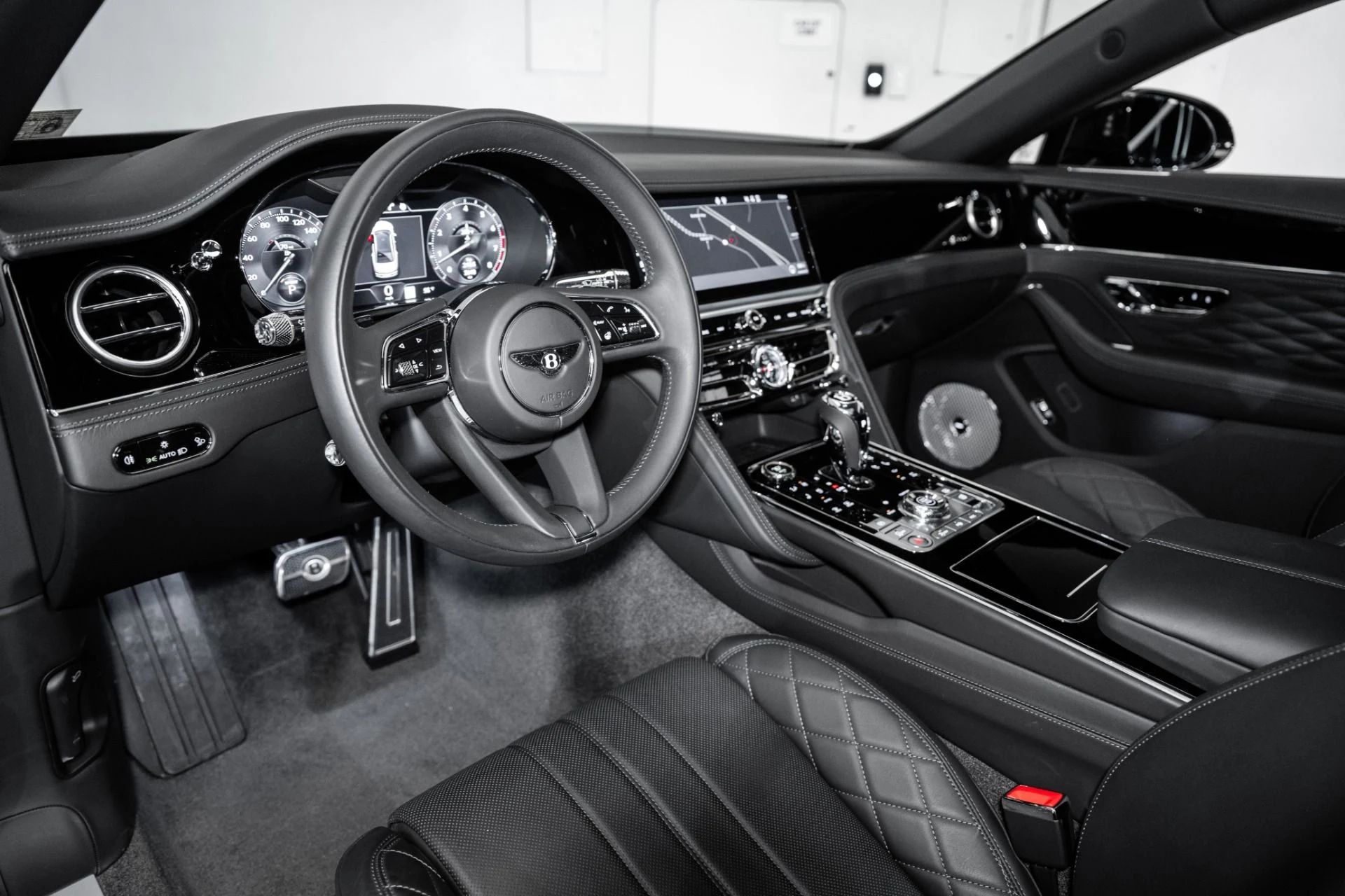 mph019_1137130958_Used_2024_Bentley_Flying_Spur_Speed_1741190012_4351c957e5