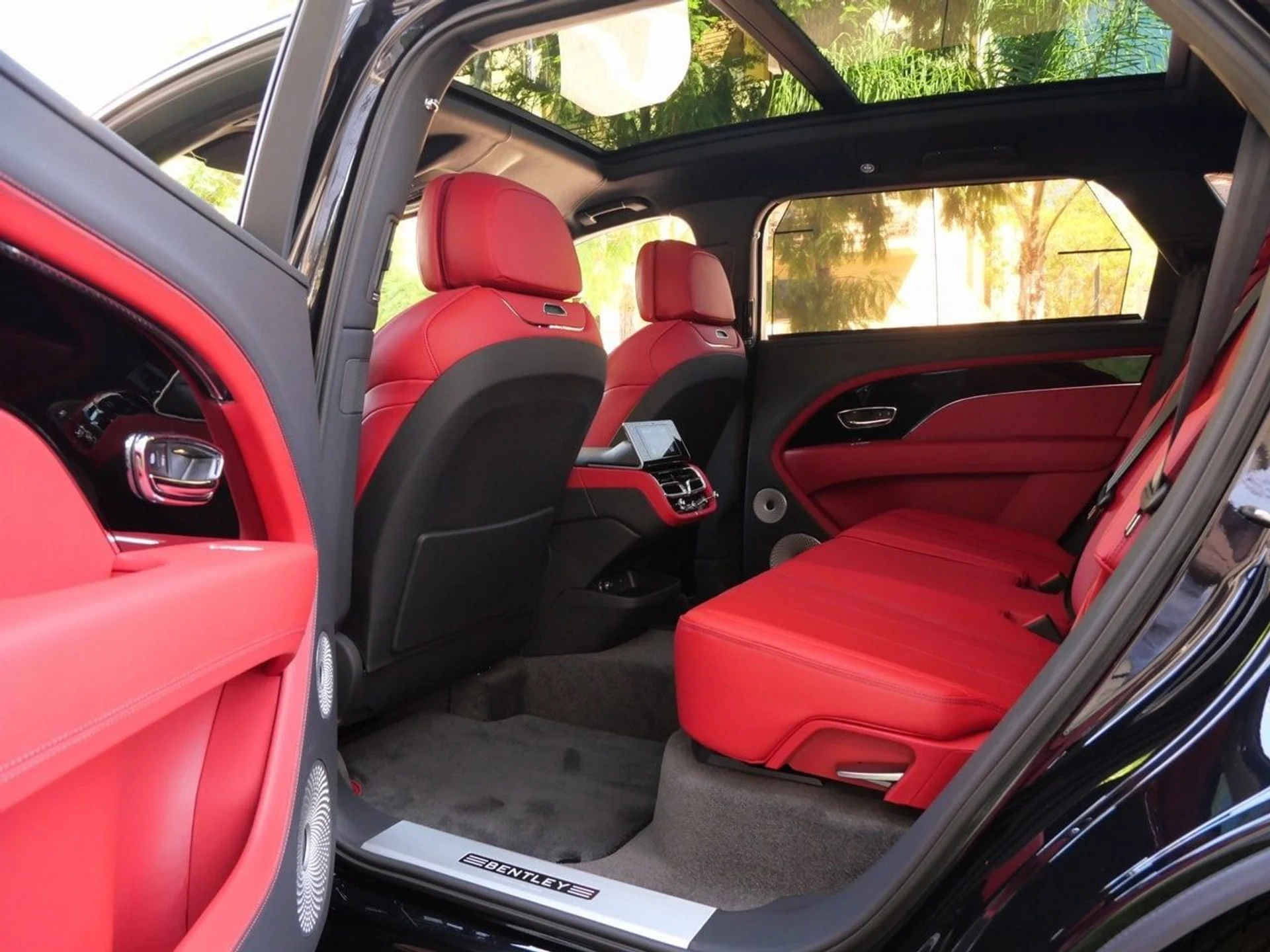 mph019_1140154337_8933a836694338469aa65e593d3948bdx_1f2af4aa7c