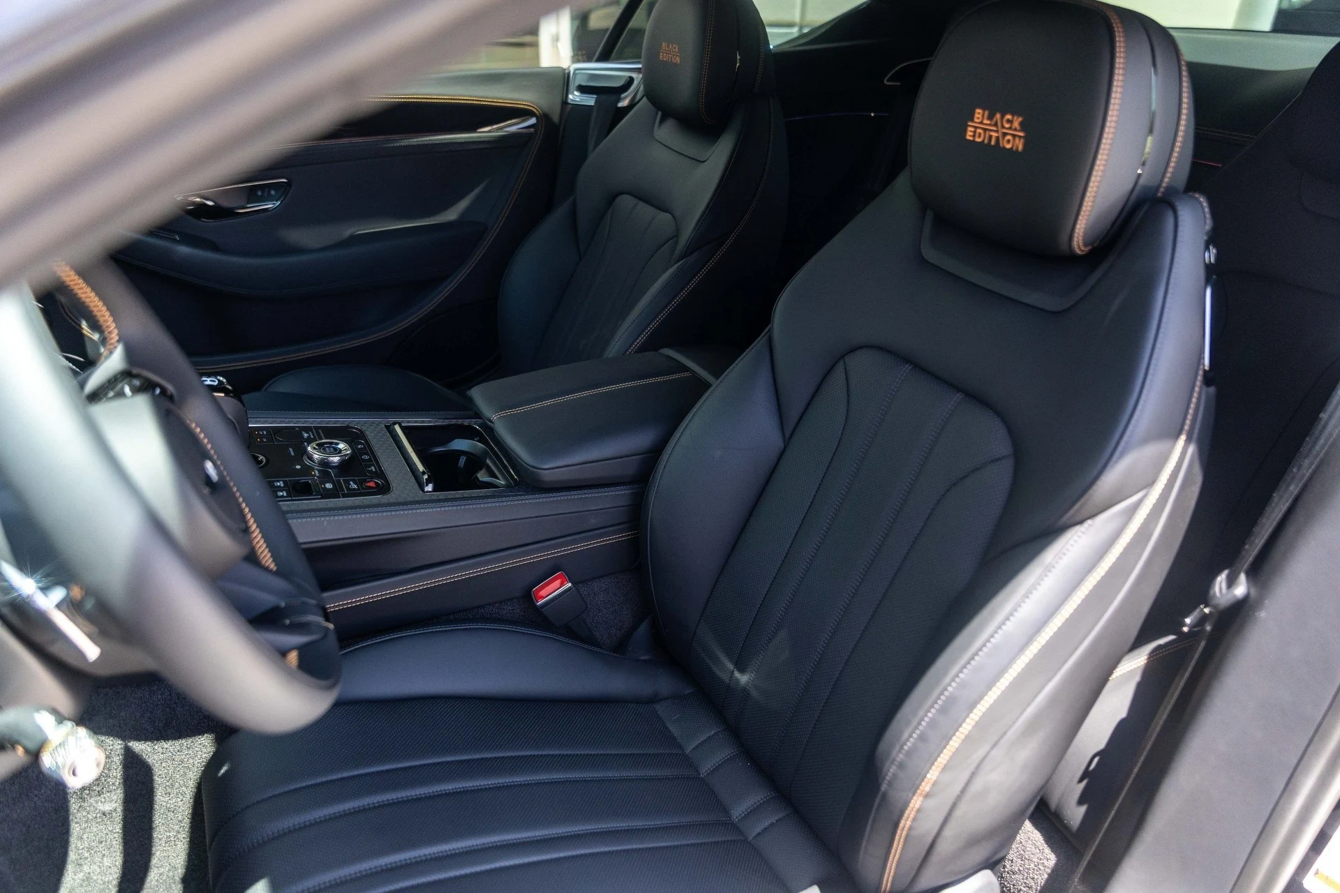 mph019_1140923576_Hi_Tech_Luxury_Imports_LLC_SCBCP_2_ZG_0_SC_023285_image_19_ac20c24ab0
