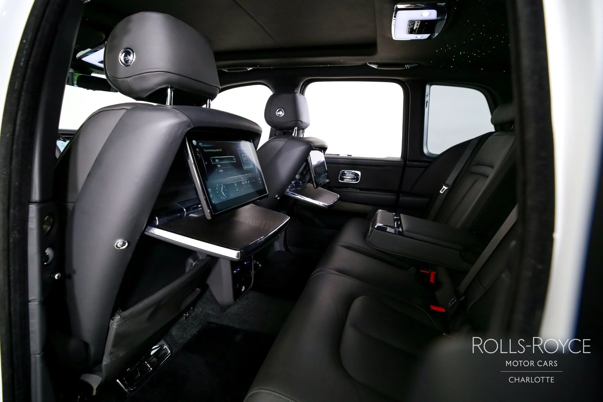 mph019_1151069567_Used_2019_Rolls_Royce_Cullinan_1753469692_1e5fdc2e7b
