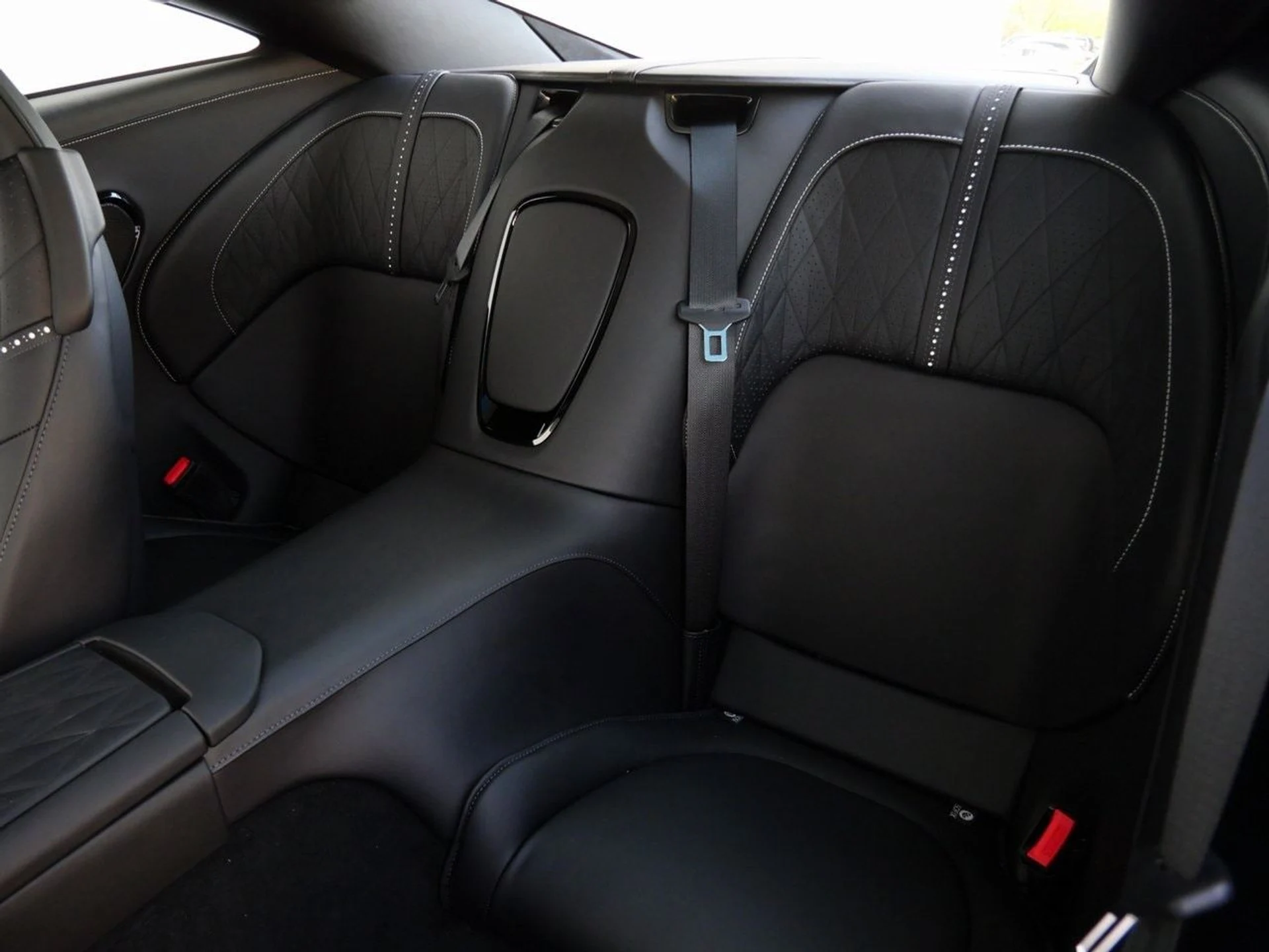 mph019_115481394_5cea5ef47c9d29b7e21c752588240284x_bab8d09a02