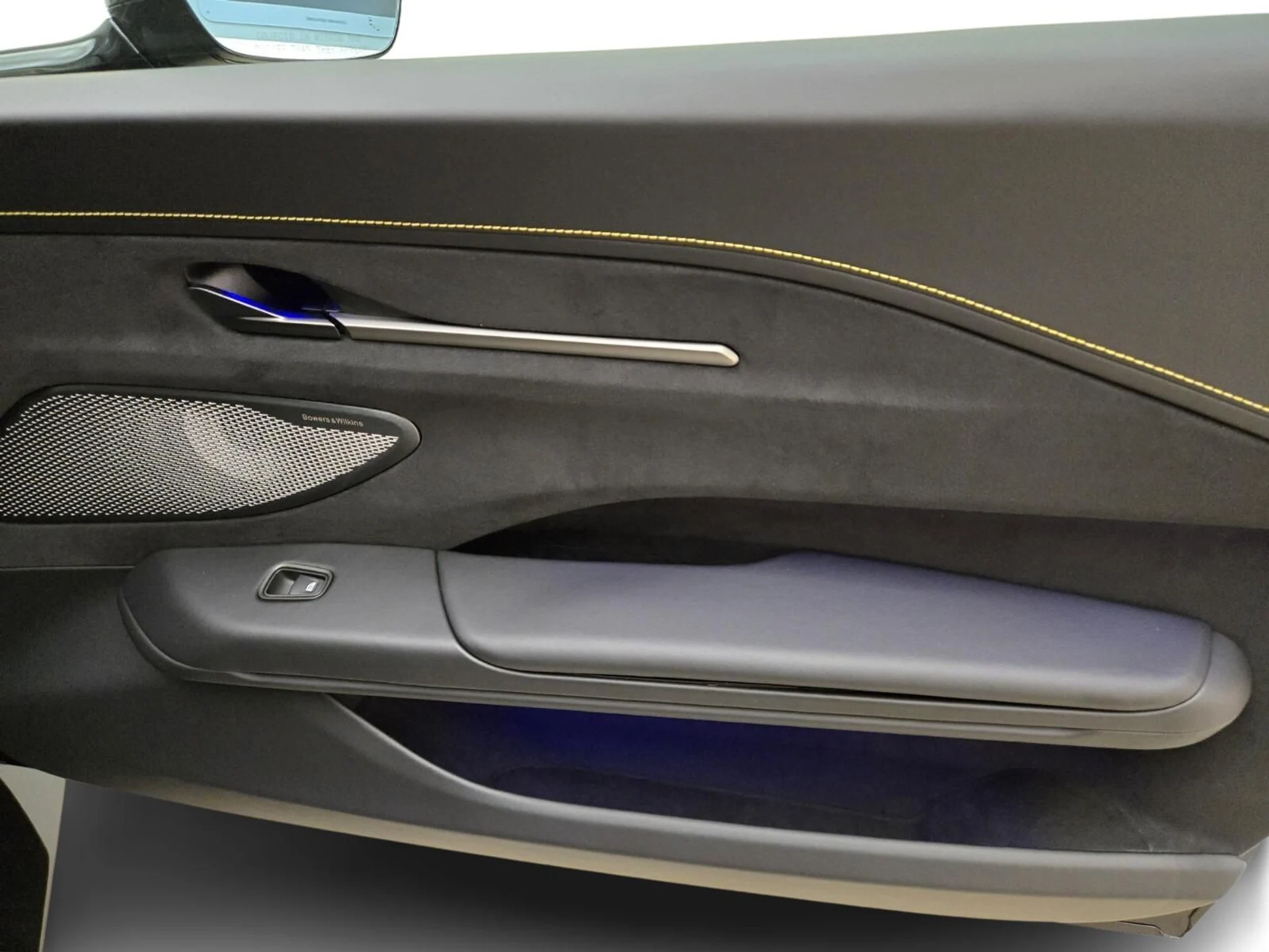 mph019_1159799791_New_2026_Aston_Martin_Vantage_S_1775539080_43d00134da