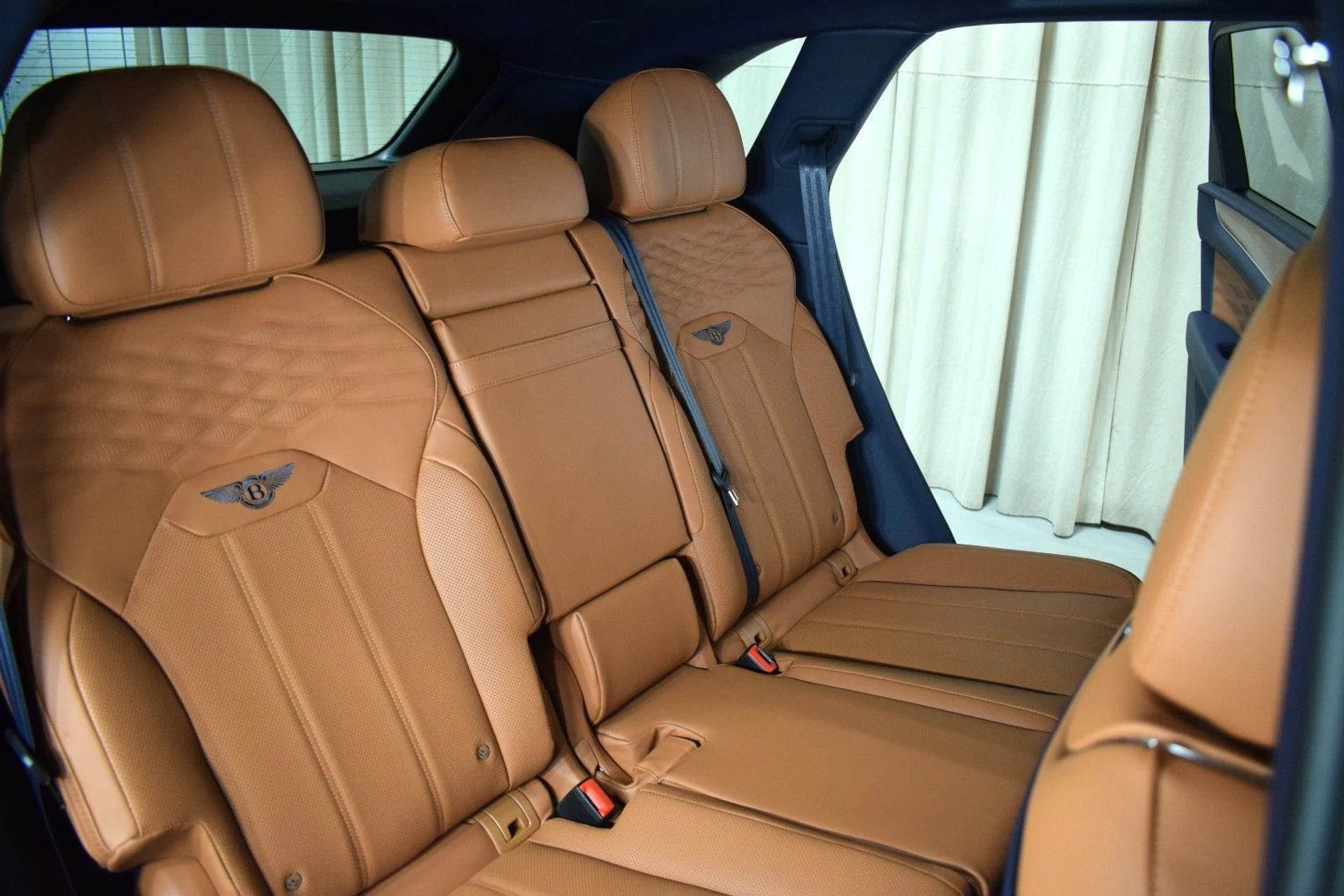 mph019_116189559_042adbe5c0b7484a76e5f1f93f732406x_08e1a4ee0f