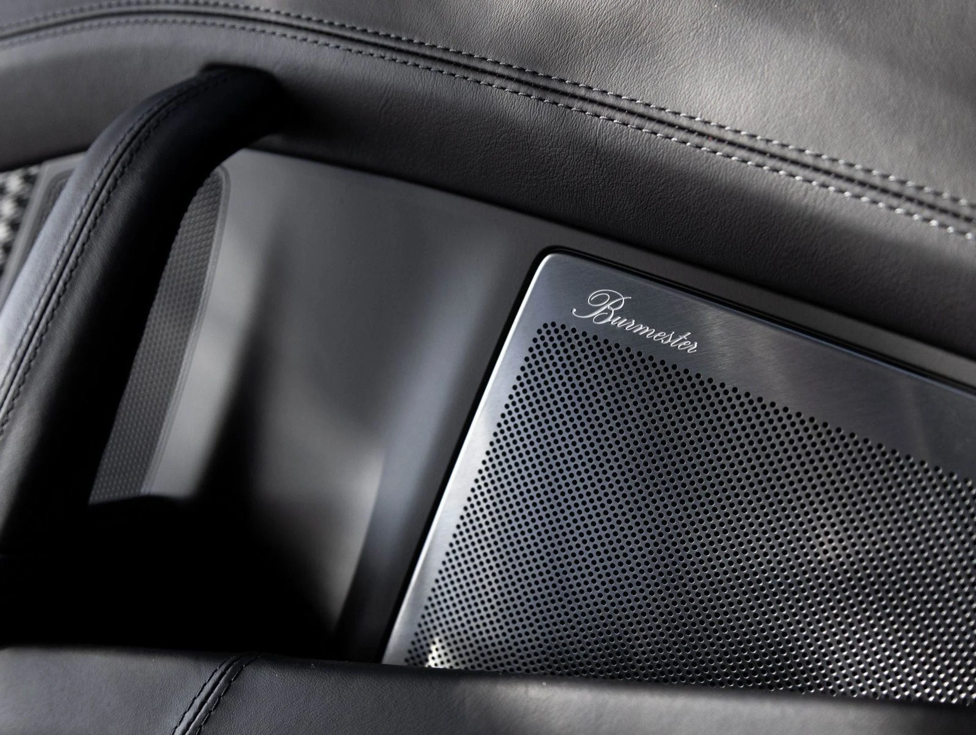 mph019_1163615576_20_bae04e61ed