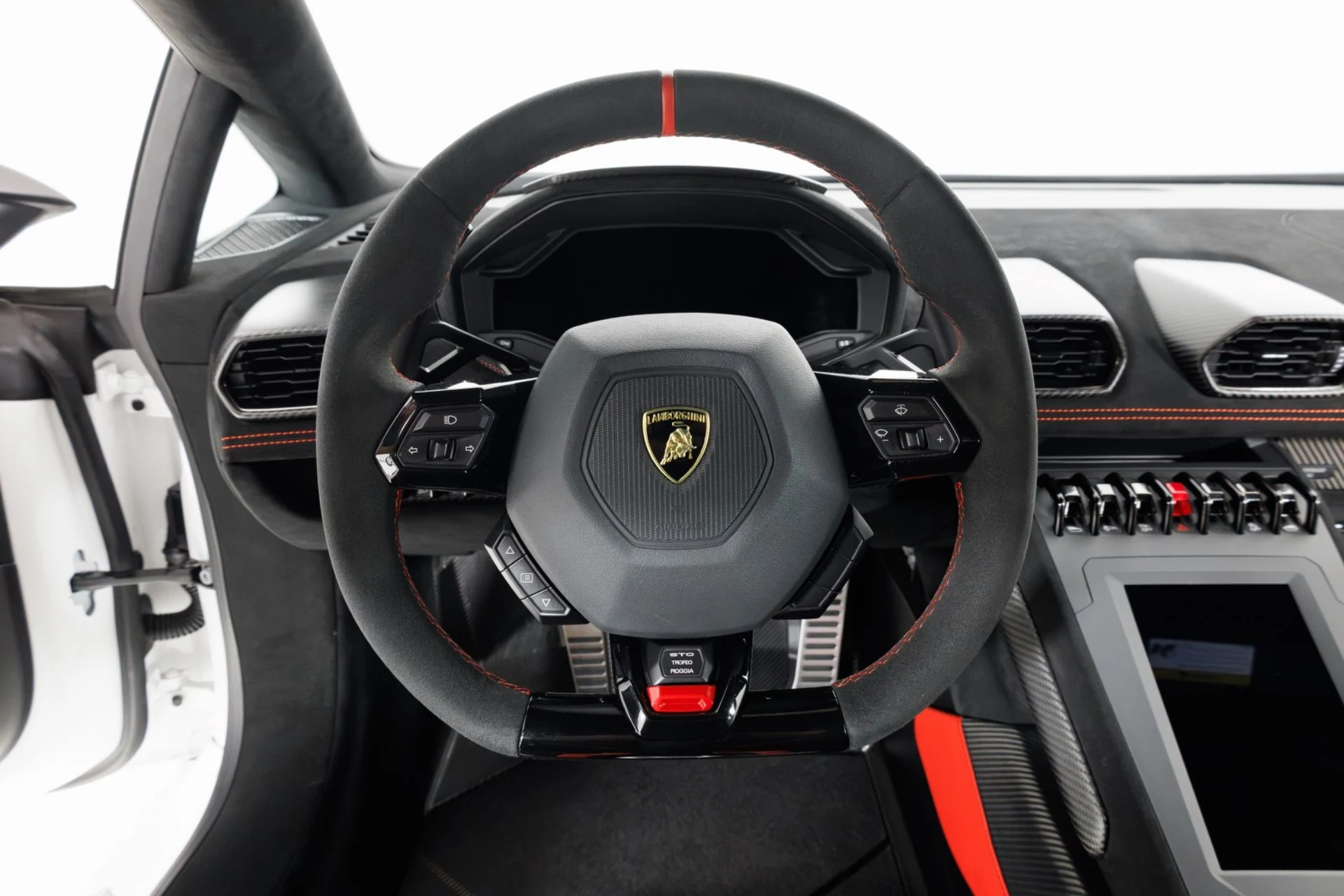 mph019_1163984421_Used_2021_Lamborghini_Huracan_STO_1789754416_a93395c534
