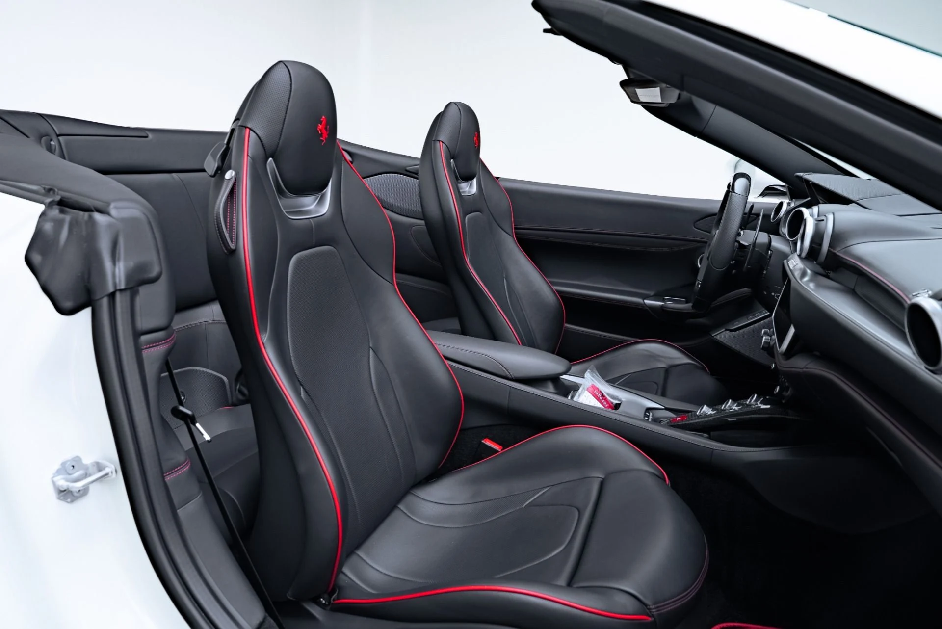 mph019_1165402448_Used_2022_Ferrari_Portofino_M_1773357506_d81180c277