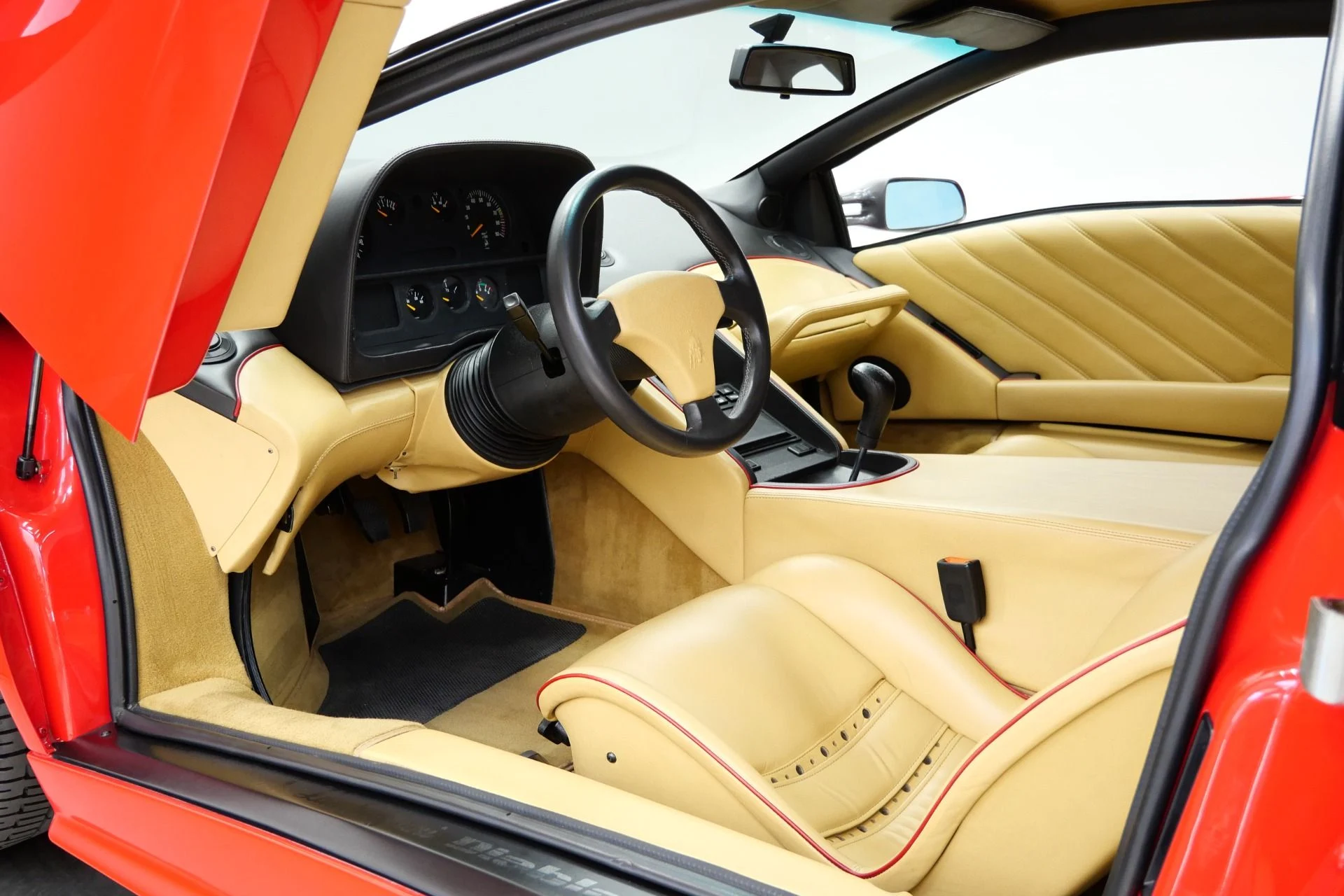 mph019_1173403203_Used_1991_Lamborghini_Diablo_Extremely_Low_Miles_Collector_Grade_1787850744_3c18409e4c