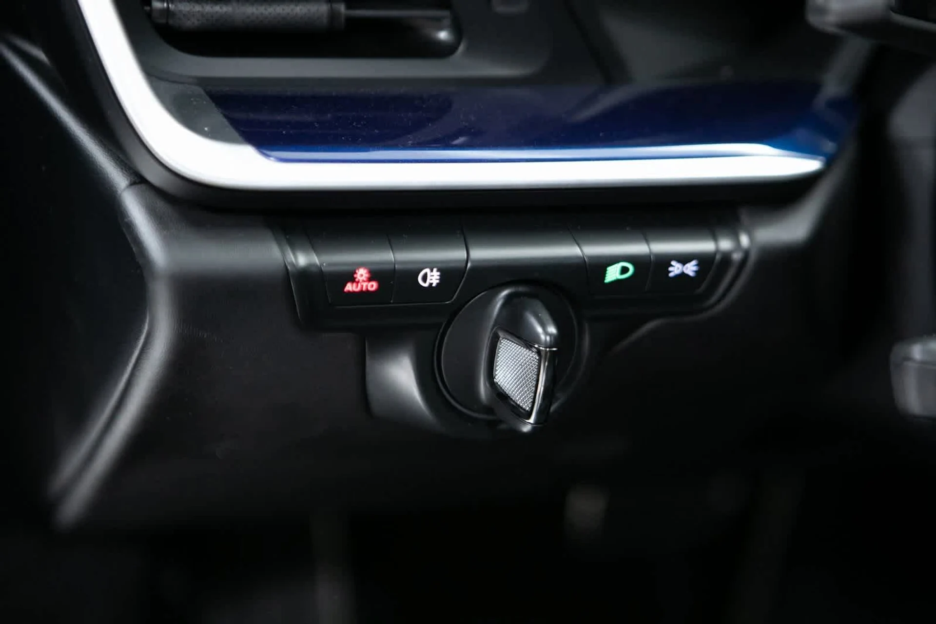 mph019_1174078630_d3844399dc65dfeb3a299e53b80c5905x_2aeb00b561