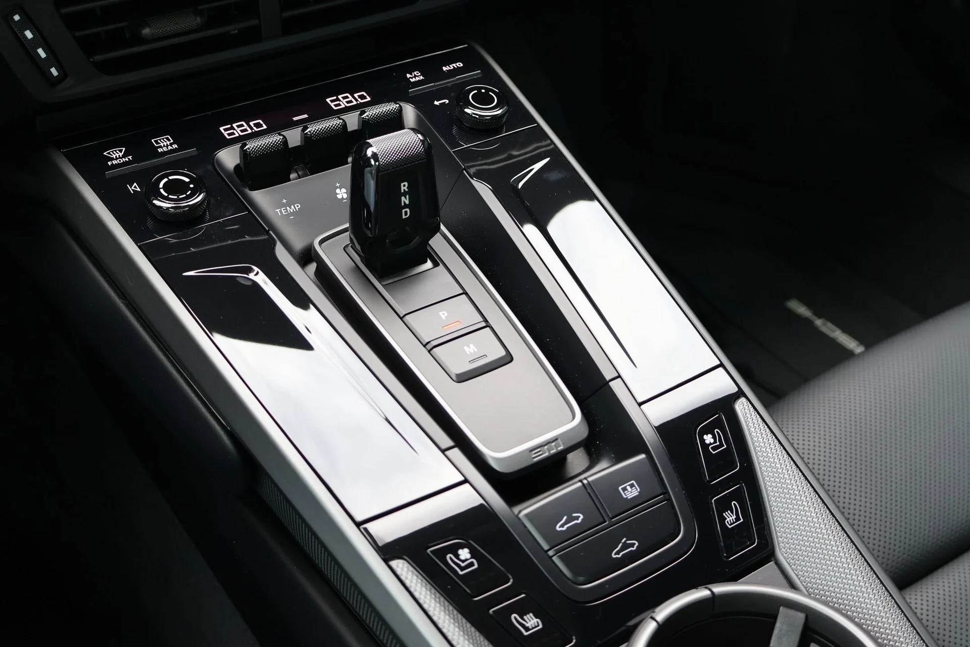 mph019_117535387_4e31f2d0353595f77b6bb082db28e83d_2c6e76db69