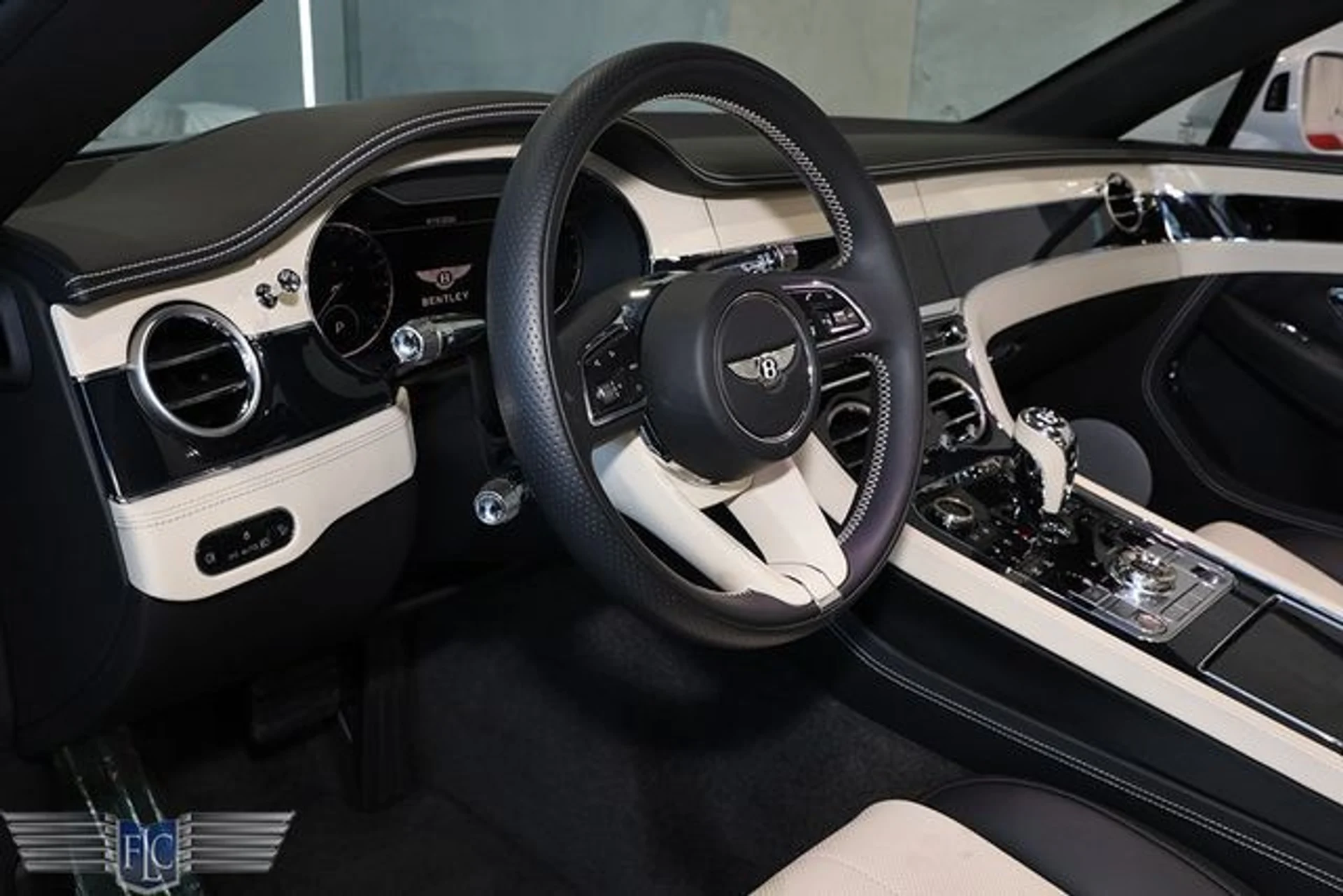 mph019_1176362441_used_2024_bentley_continental_gtcv8edition8_9689_23082486_24_640_b0b7d16019