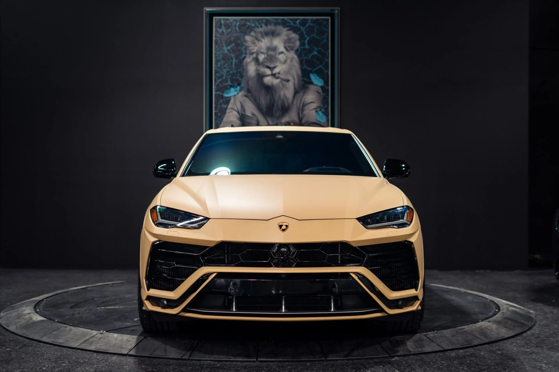 mph019_1192867102_Used_2020_Lamborghini_Urus_1784575479_b226483144