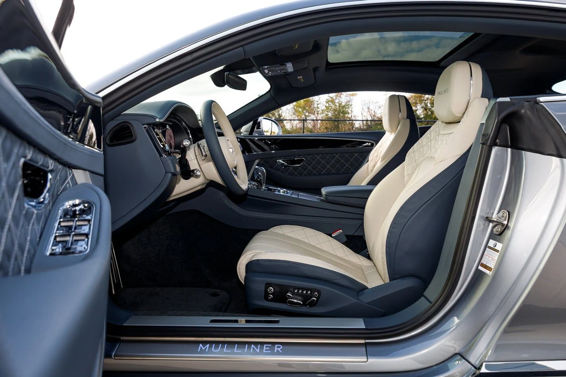 mph019_1196741495_6168590c89d546b91f45079865b23abdx_fa12e779c8