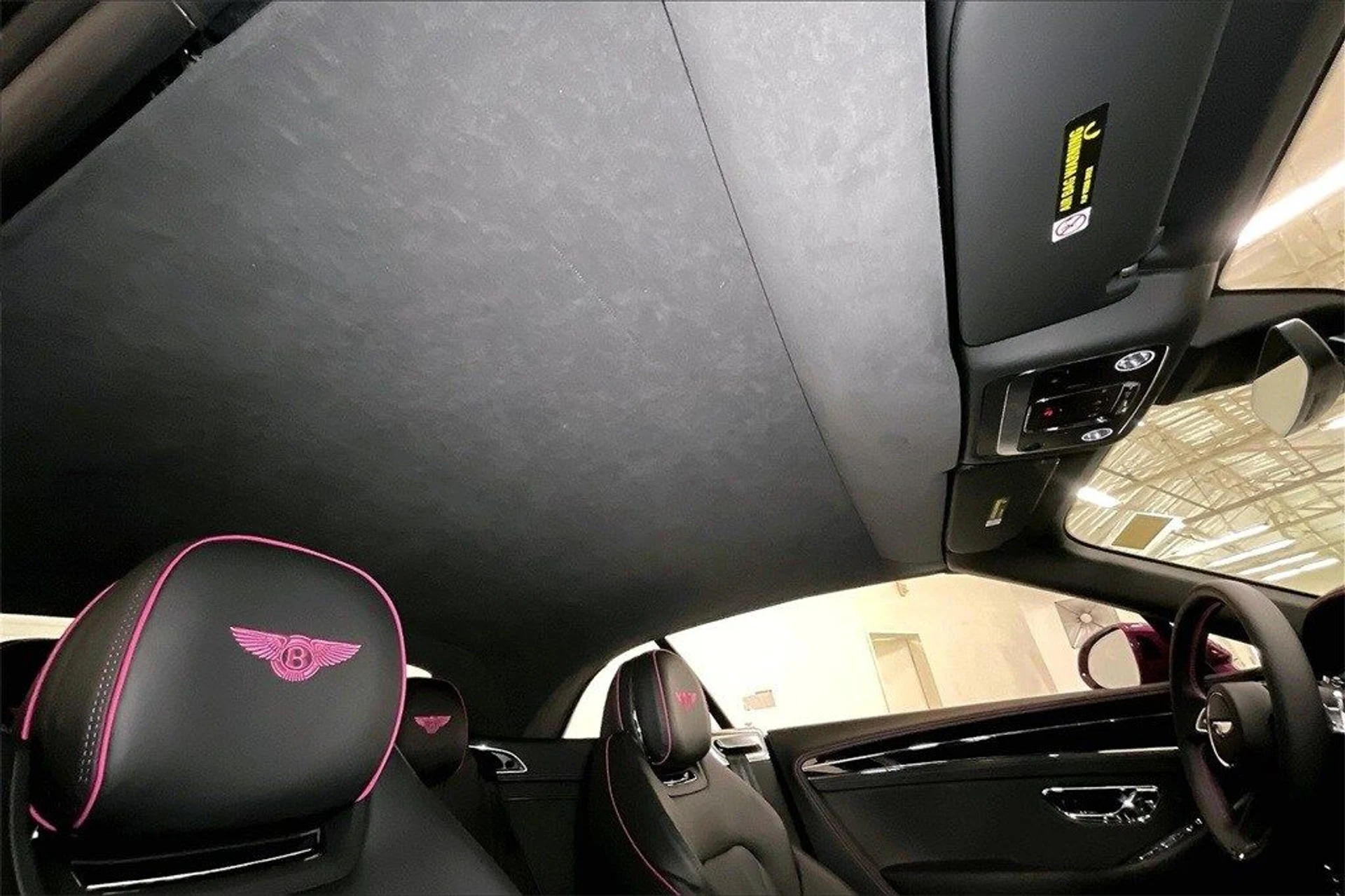 mph019_1199385973_5633cde910bedd6b6d7867df7cab93acx_0c54c948ba