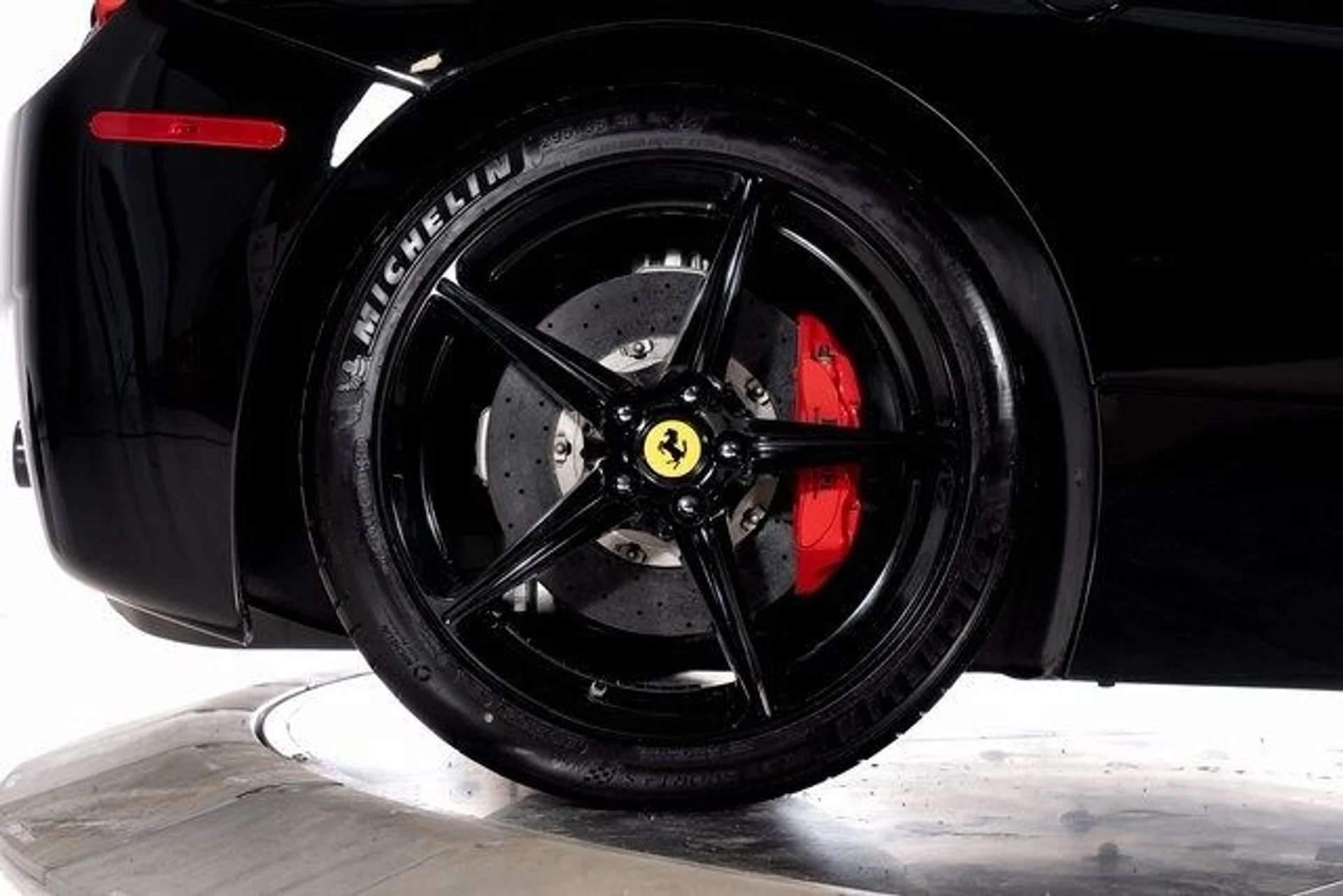 mph019_1200153570_b9b1813a0409382a42a4ce7bdffc5b69x_d1fbc14ba9