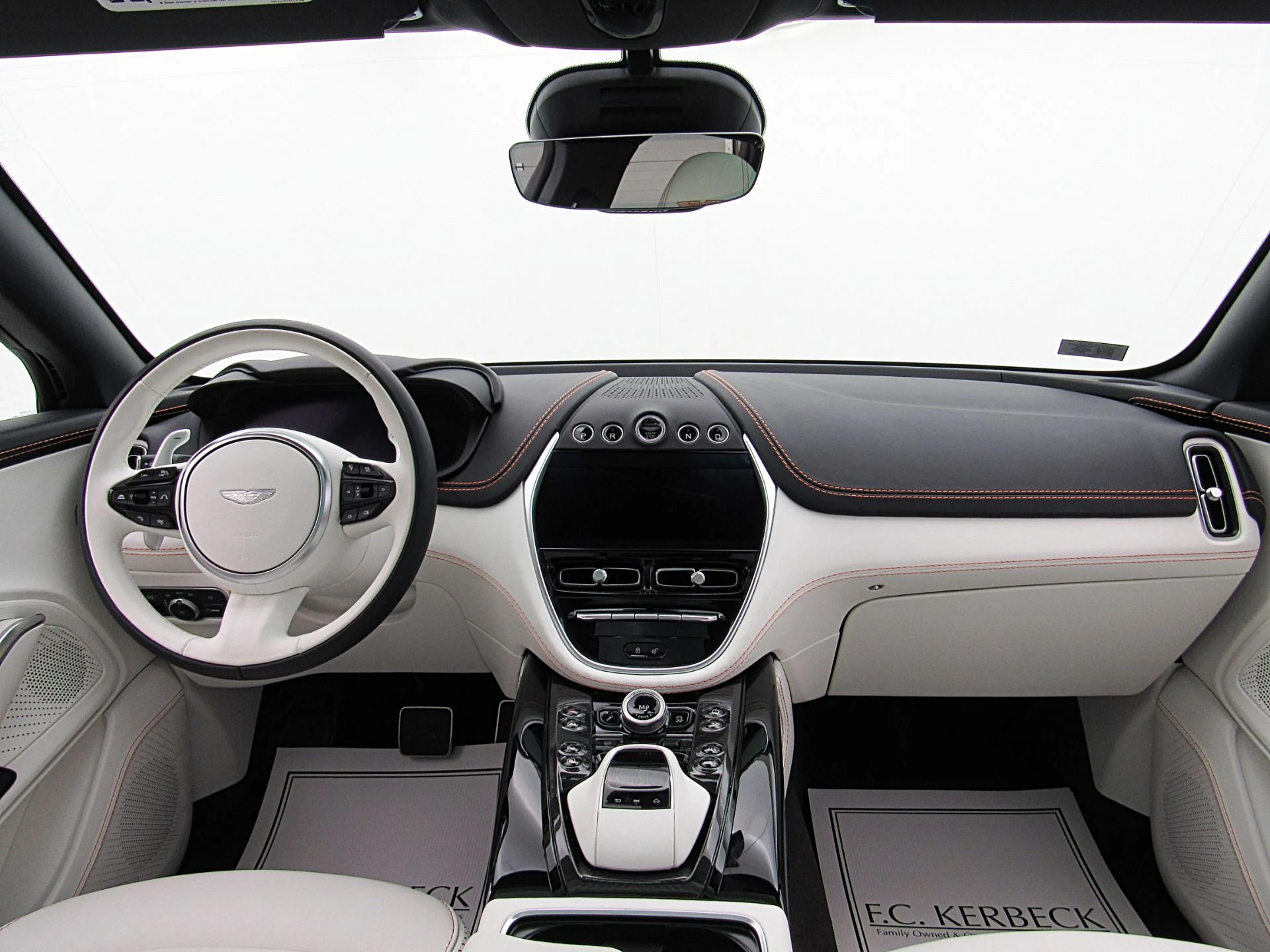 mph019_1209813325_Used_2023_Aston_Martin_DBX_707_5ff27d78bc