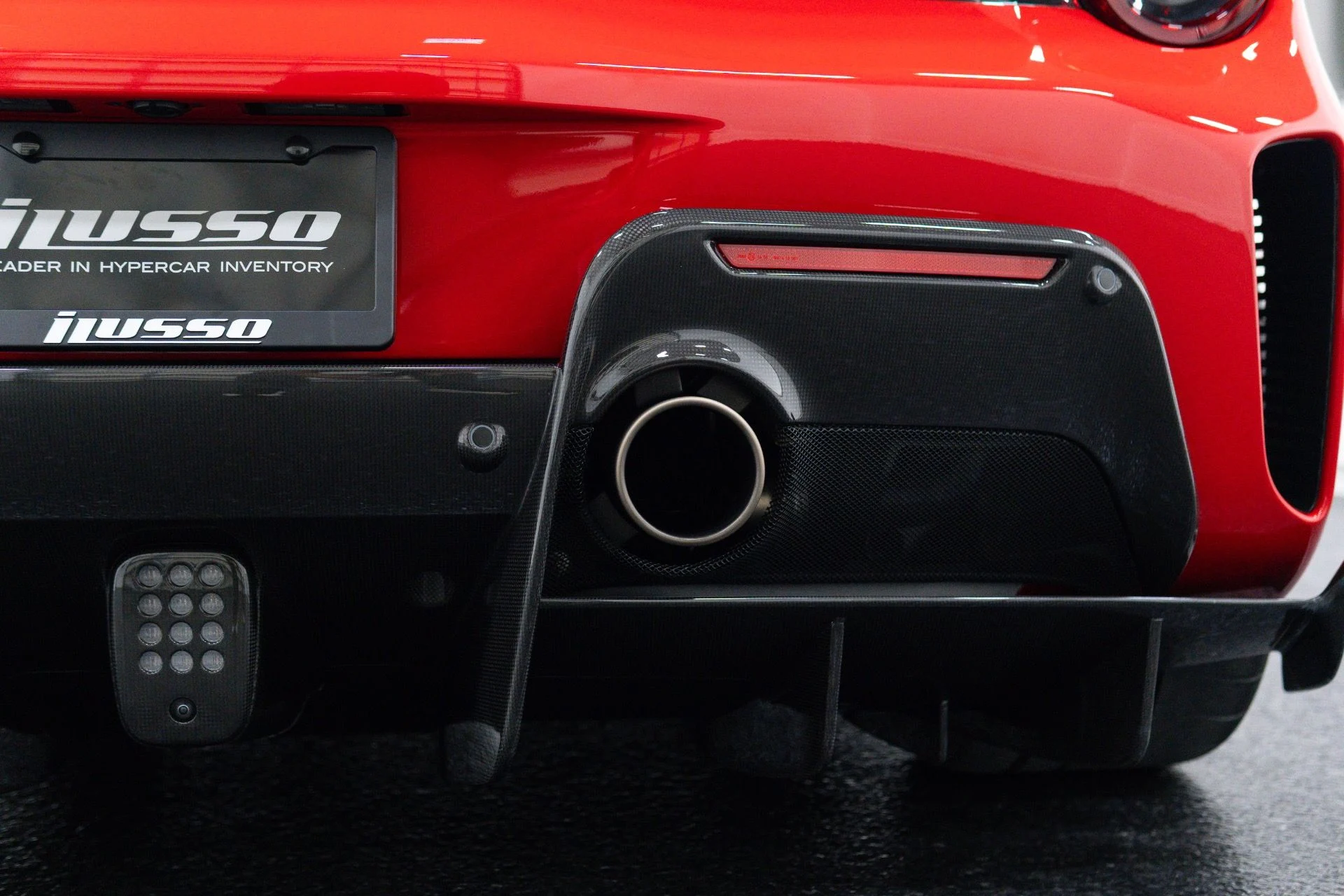 mph019_1219005974_Used_2020_Ferrari_488_Pista_1788470814_2e5776c645