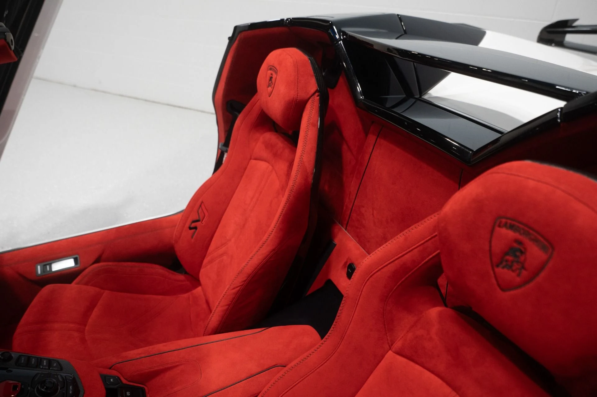 mph019_1222045984_Used_2020_Lamborghini_Aventador_LP_770_4_SVJ_1784235565_daba9c639c