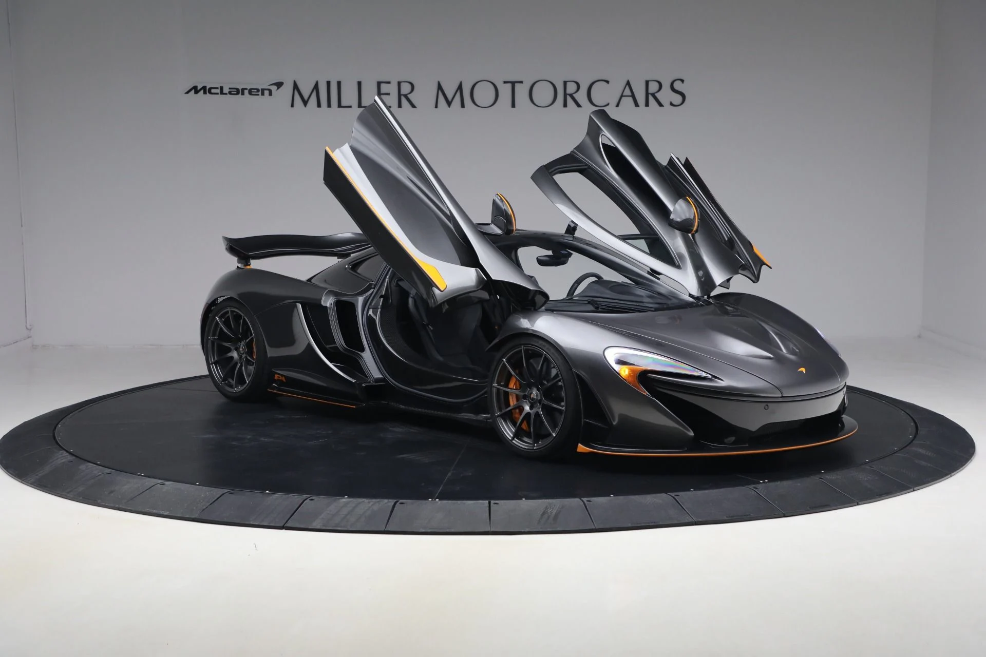 mph019_1225503730_Used_2014_Mc_Laren_P1_3f5cc05a93