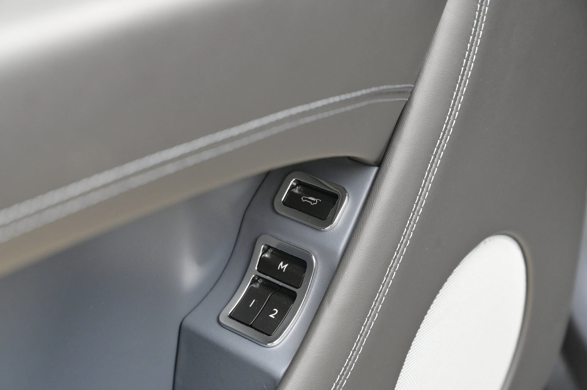 mph019_1226093989_67f4ee88657b474a9ca47ef0a9f2d6f3_77864948d1