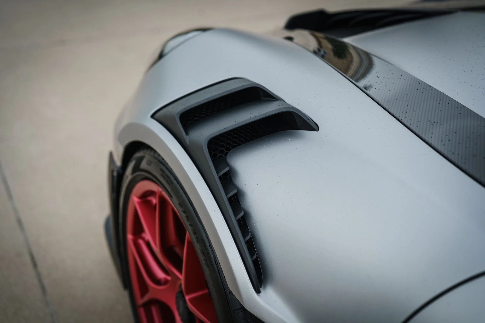 mph019_1228620936_Used_2025_Porsche_911_GT_3_RS_1777653448_8094671406