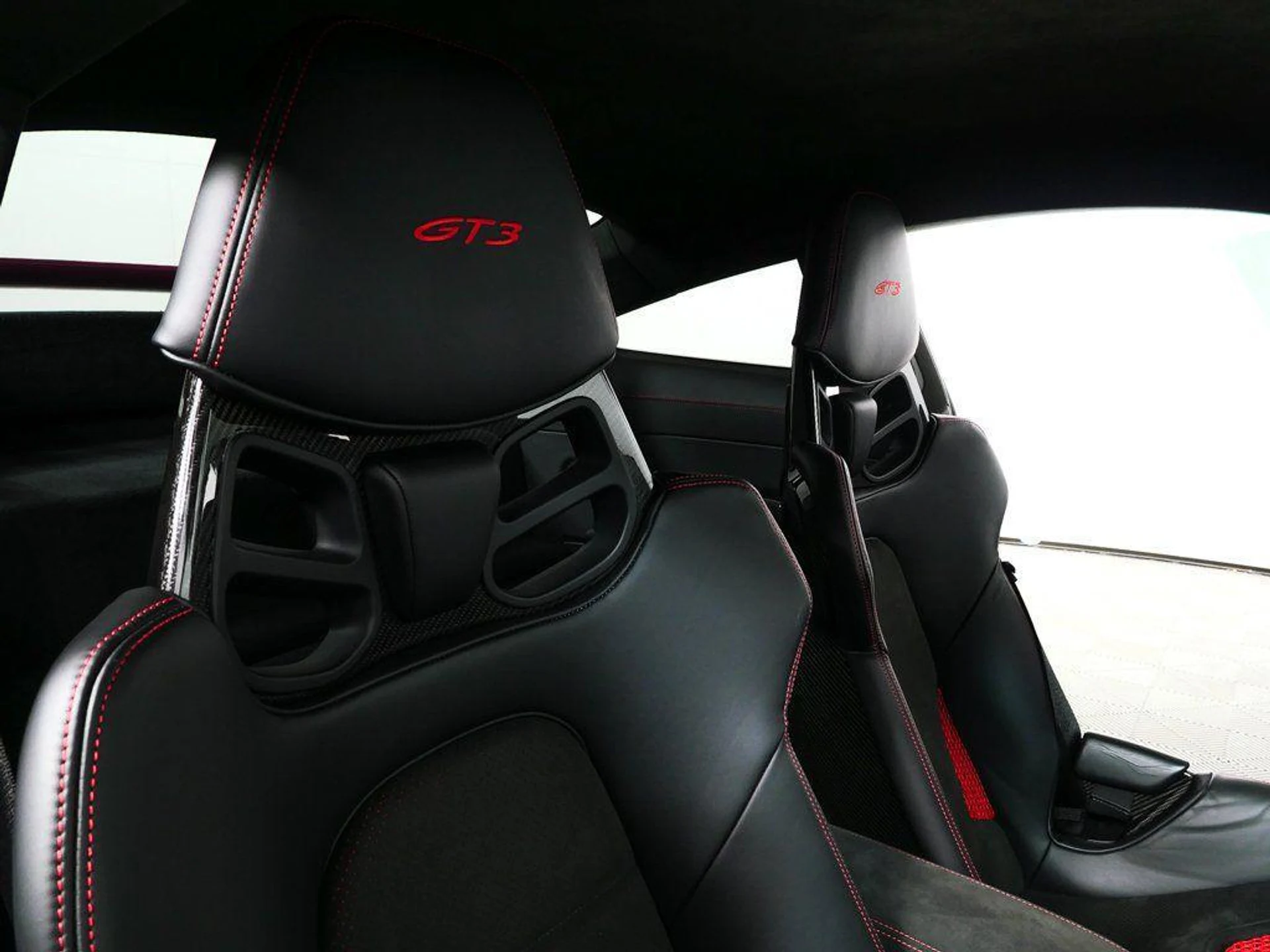 mph019_1231582422_z_Oq_Kvy8bz_F9puo_Ie382km_Xs8za_E_1f60132311