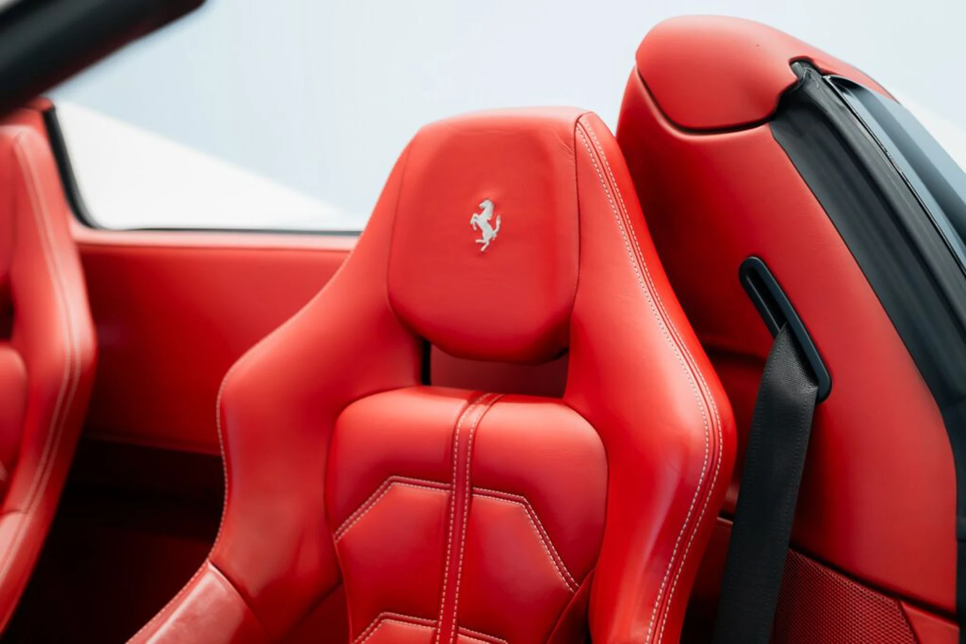 mph019_1233763197_ferrari_458_italia_2013_jpg_v_1754355020_8255528f94