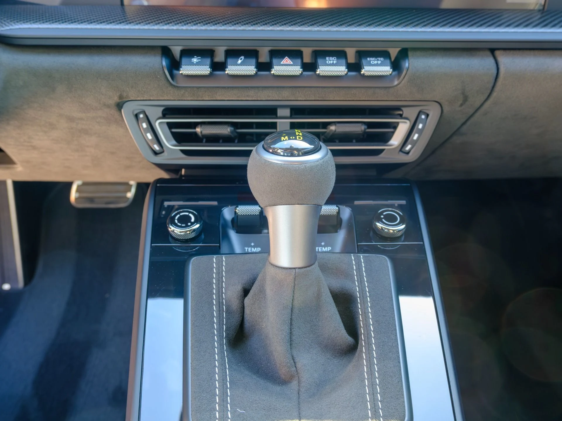 mph019_1235897152_Used_2024_Porsche_911_GT_3_RS_1771891928_3125deaeef