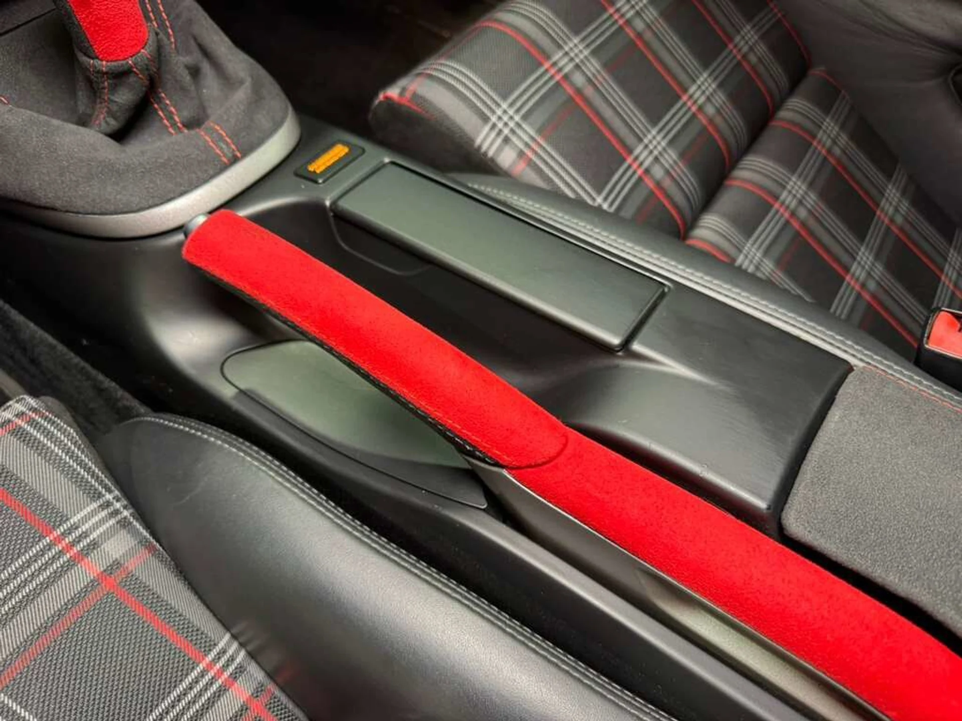 mph019_1239763045_2ba94e9b765080c37af23f3c7704c785_4d005dd3a8