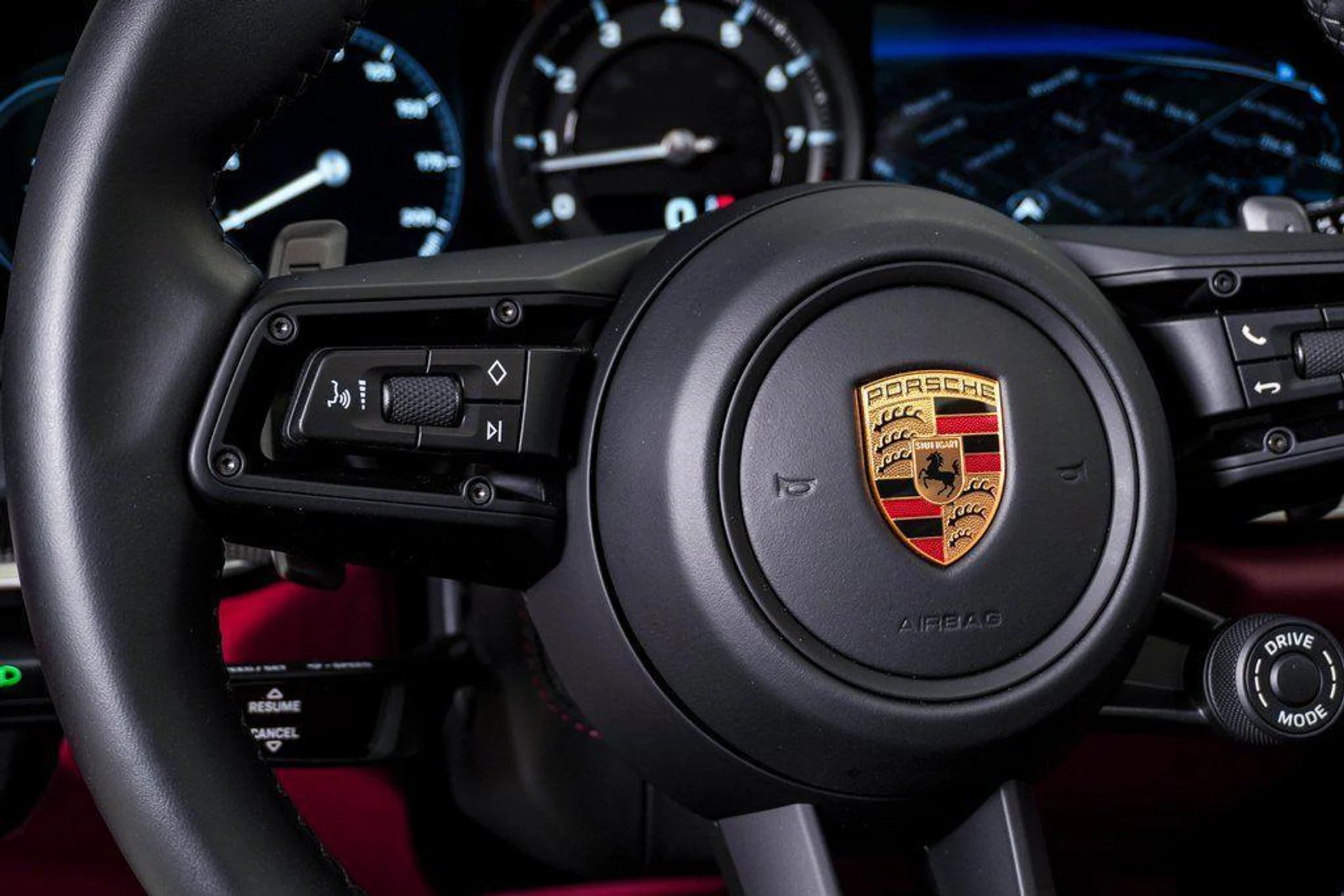 mph019_1241135099_ZF_Zo3h_STD_Cv9_I_Z_Sazr_LH_3o4_NIM_633b69edb5