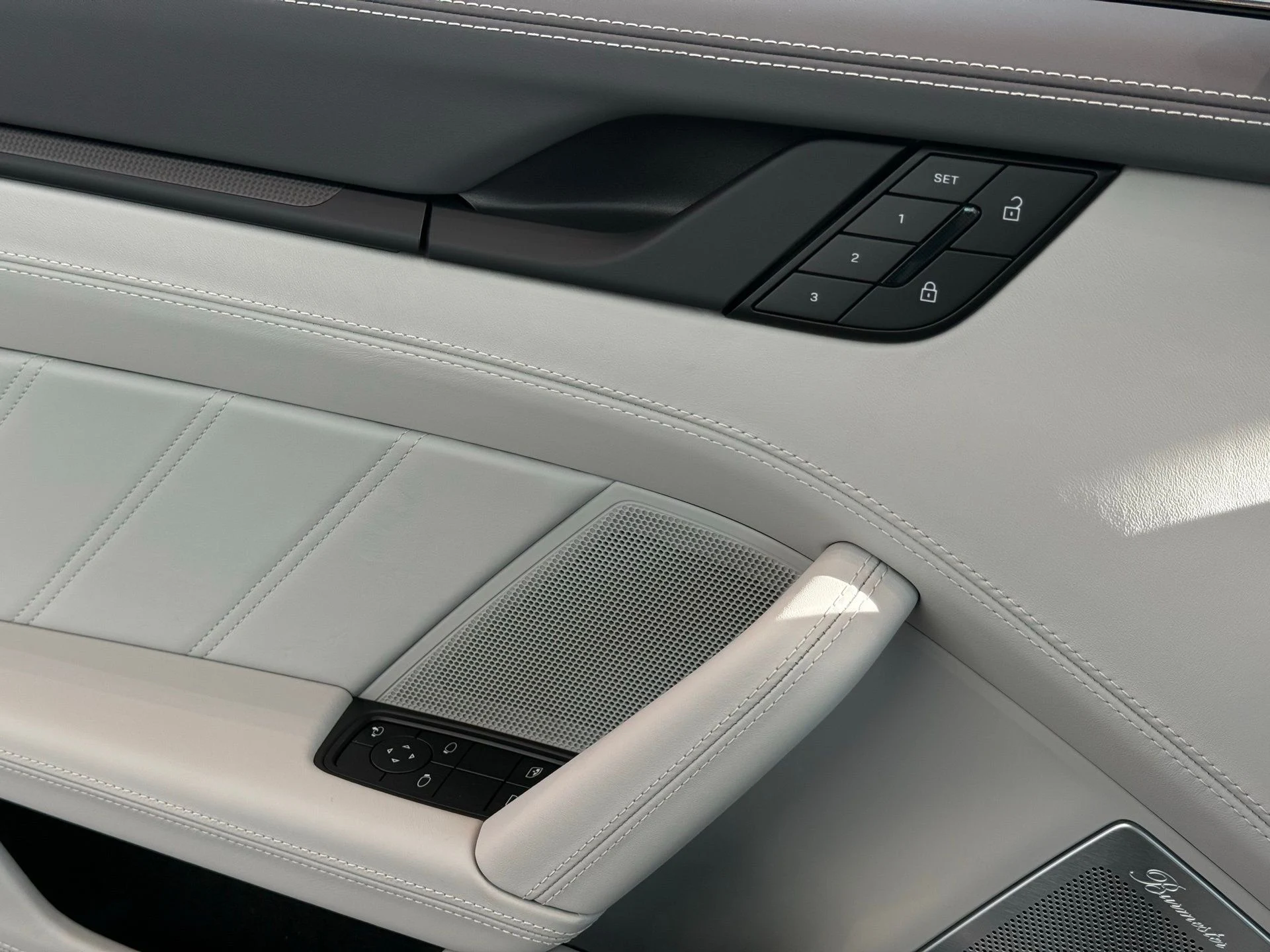 mph019_1241194483_fc4e25c03e3356019547fa807172a41a_7ed6577bd2