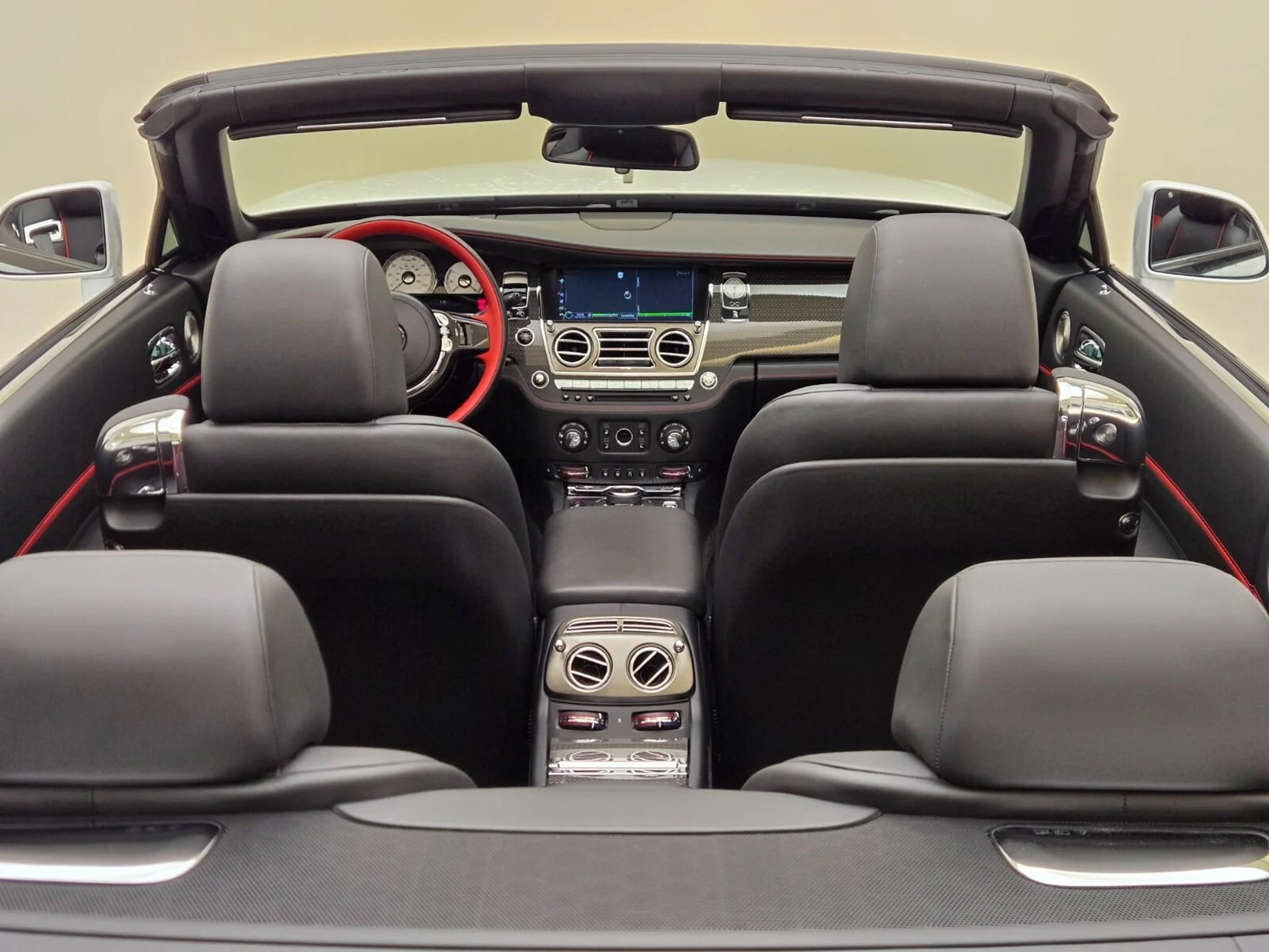 mph019_1251026360_Used_2020_Rolls_Royce_Dawn_1764058198_afa25e00e4