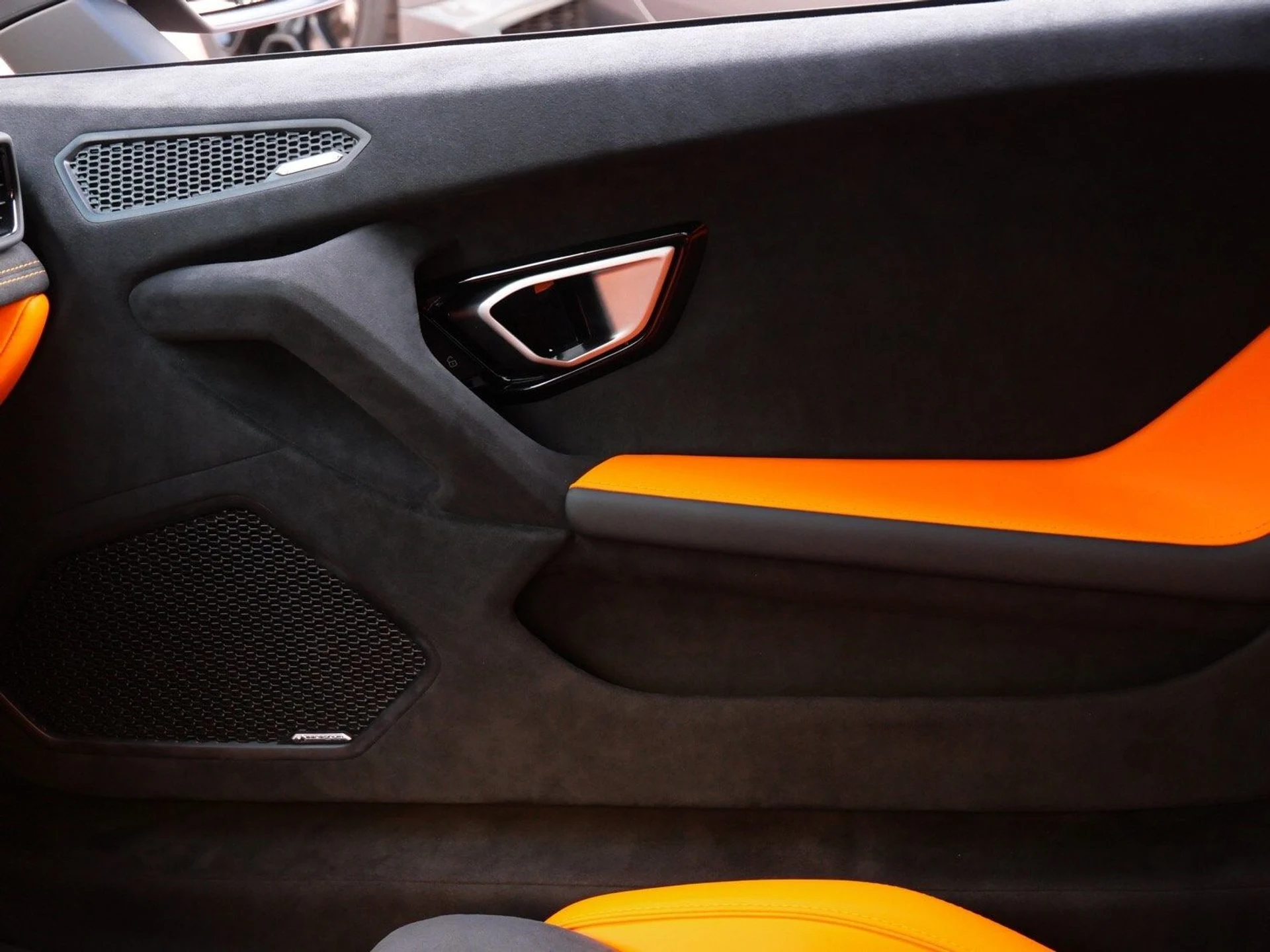 mph019_126348047_51b139ca6f7b8bbb230174d0eee2c1b6x_5fb9ebb384