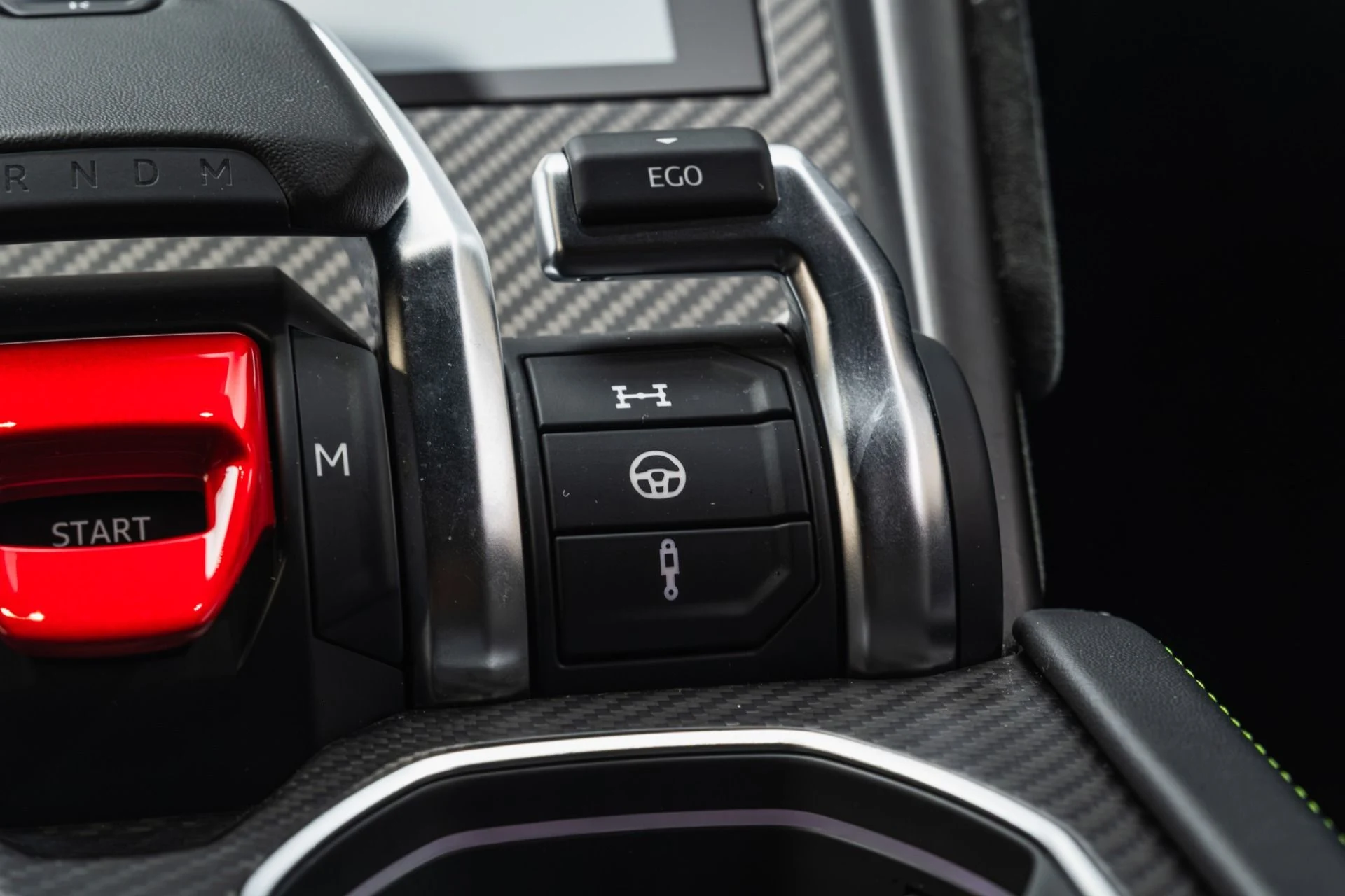 mph019_1263779411_Used_2023_Lamborghini_Urus_Performante_1779121057_862510ba1f