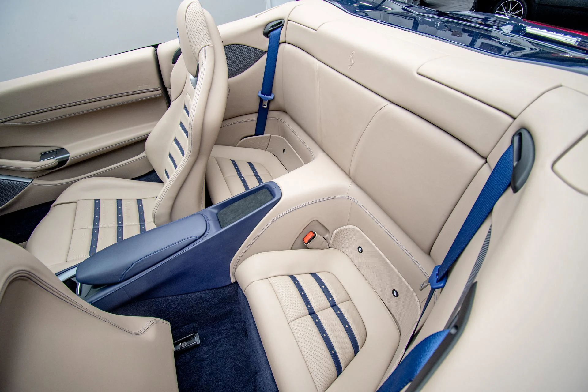 mph019_1266406447_8245e6978d7a48e99c94ef9ba1172eb0_4dc199f8ee