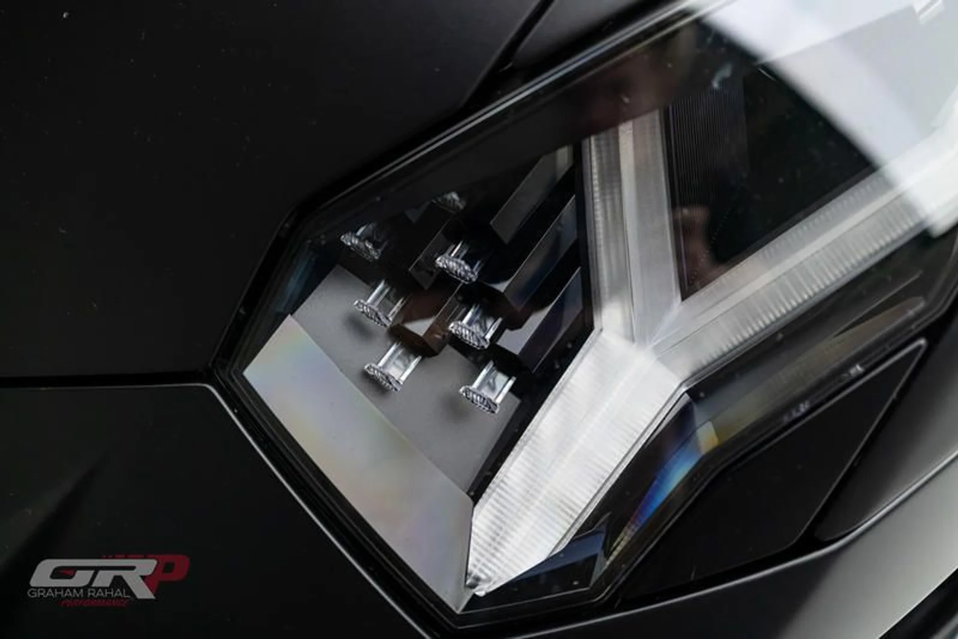 mph019_1267258613_D8_EA_7398_8_B4_C_48_CE_BAE_3_023_CE_4_C49933_d4c9ef6a26