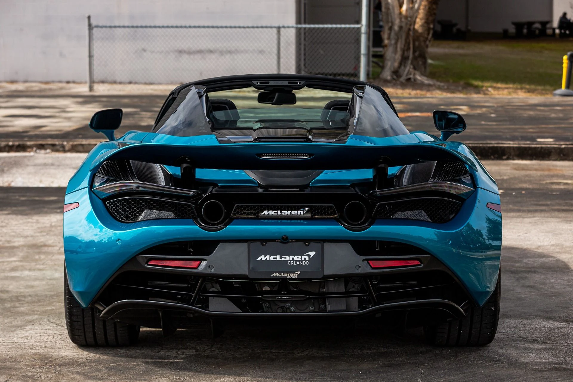 mph019_1272268157_24_p20_l_bc4f3d7f2f