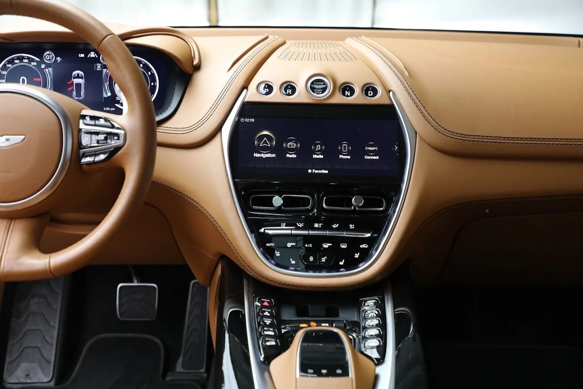 mph019_1277124341_Used_2021_Aston_Martin_DBX_1784989752_3de762bc39